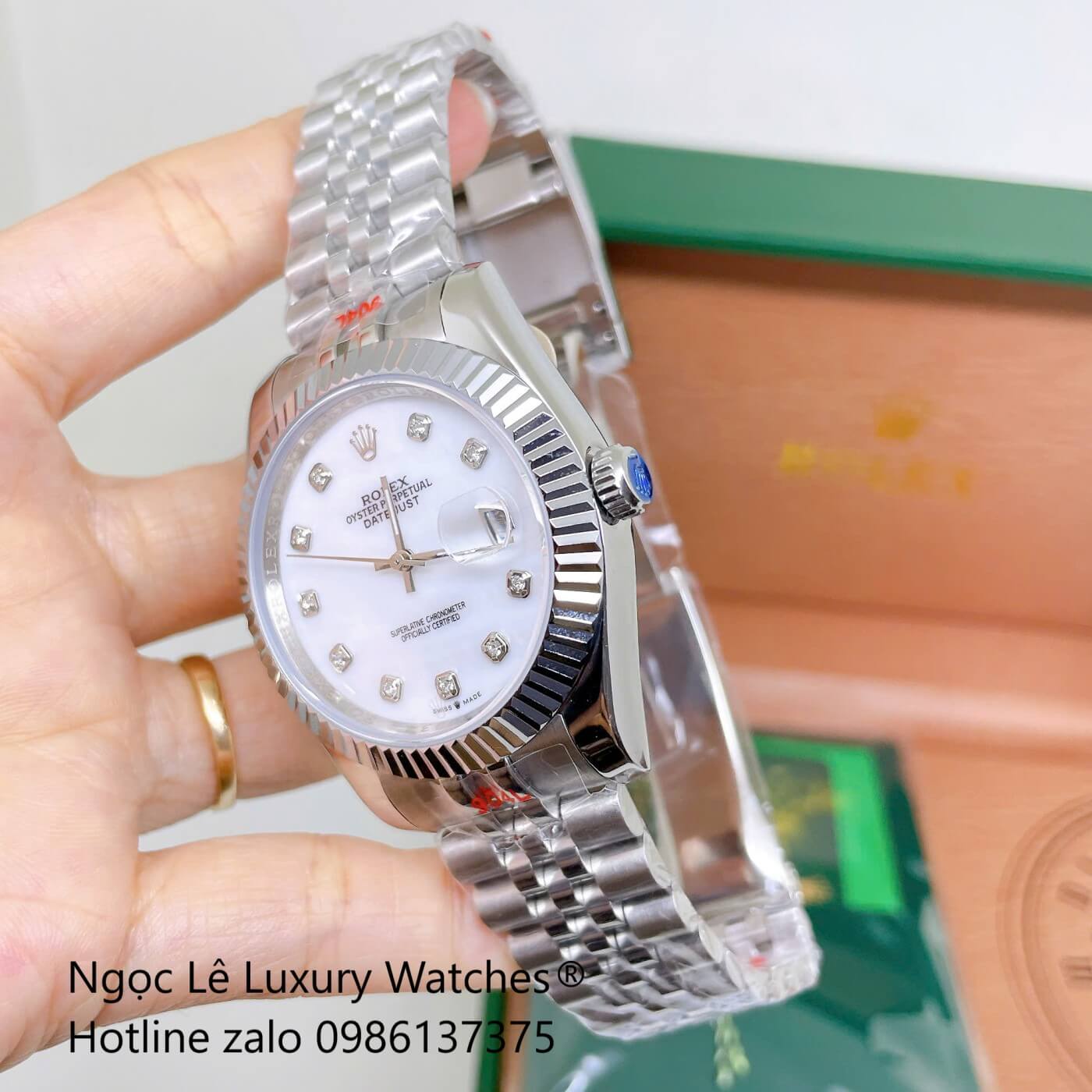 Đồng Hồ Rolex Datejust Nam Dây Thép Bạc Mặt Trắng Size 41mm Quartz - Niềng Khía Mặt Xà Cừ
