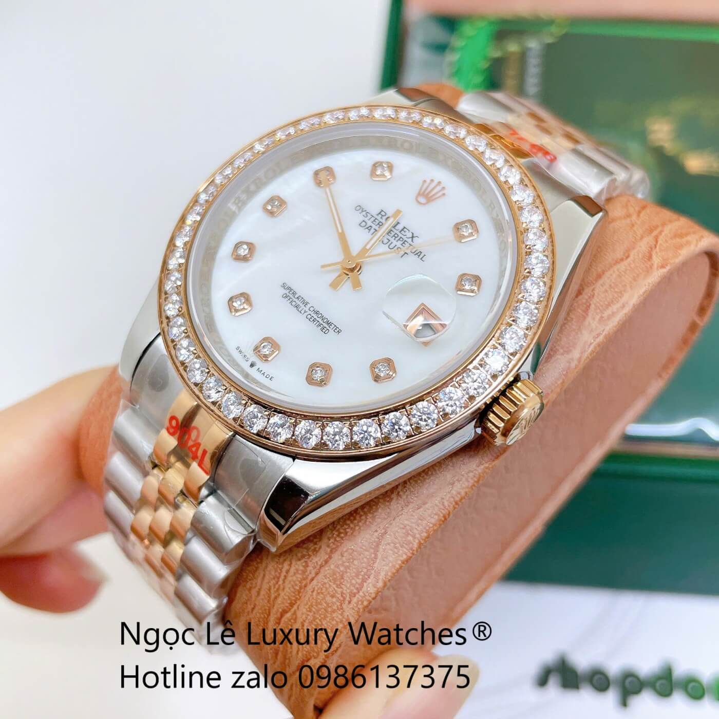 Đồng Hồ Rolex Datejust Nam Dây Thép Demi Rose Mặt Trắng Xà Cừ Đính Đá Size 41mm - Quartz