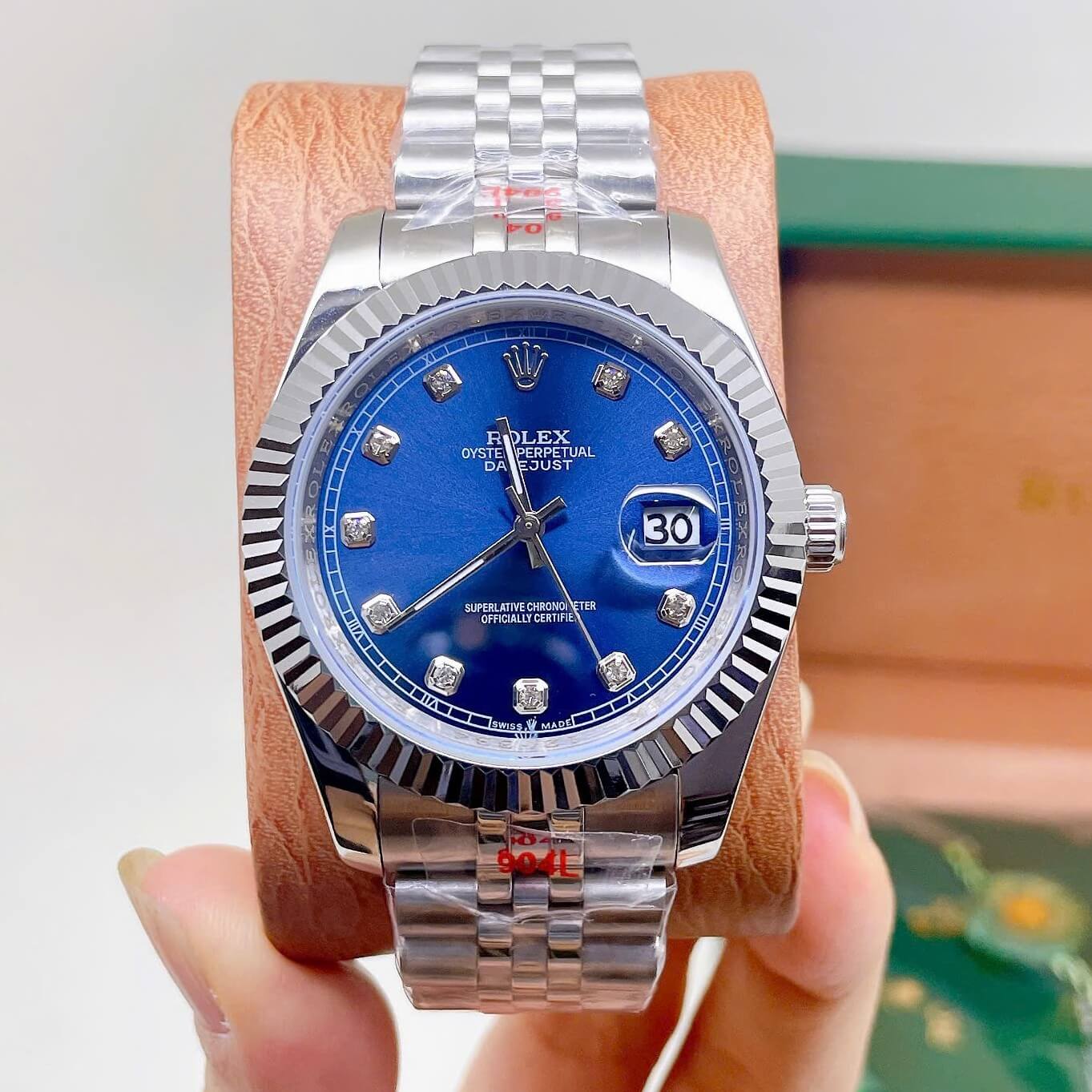 Đồng Hồ Rolex Datejust Nam Máy Pin Dây Kim Loại Bạc Mặt Xanh Dương Size 41mm