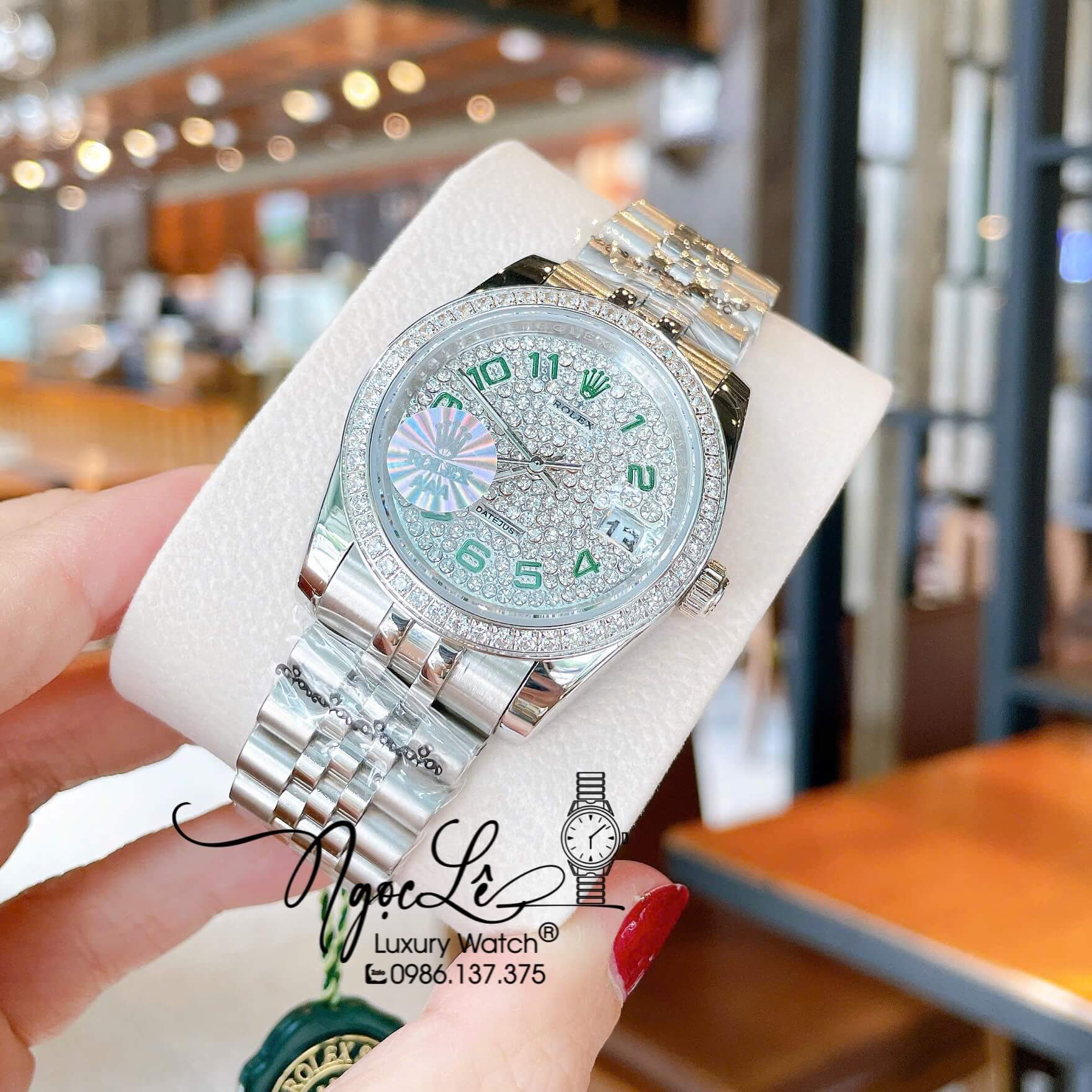 Đồng Hồ Rolex Datejust Pin Dây Kim Loại Màu Bạc Đính Đá Size 36mm Unisex Mặt Số Xanh Lá