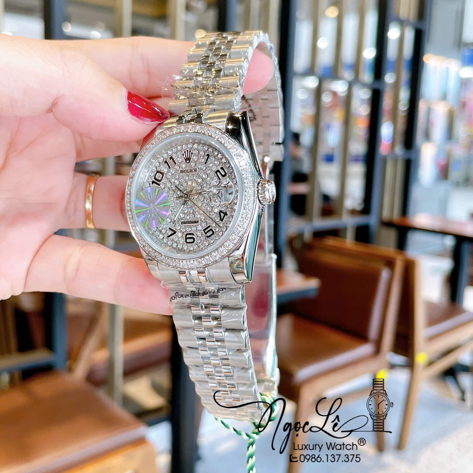Đồng Hồ Rolex Datejust Pin Dây Kim Loại Màu Bạc Đính Đá Size 36mm Unisex Mặt Số Đen
