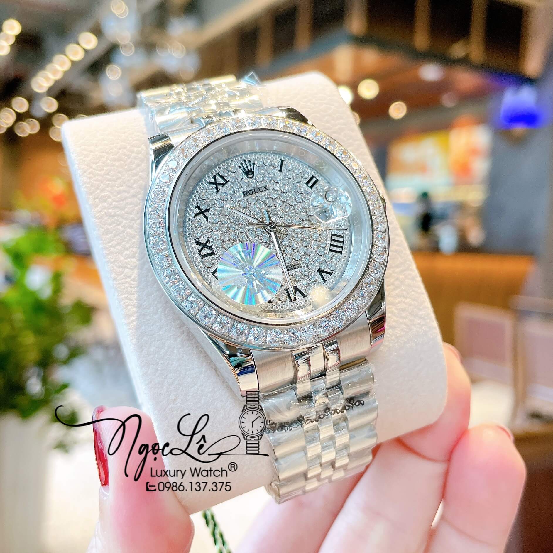 Đồng Hồ Nam Rolex Datejust Pin Dây Kim Loại Màu Bạc Đính Đá Size 41mm Mặt Số La Mã