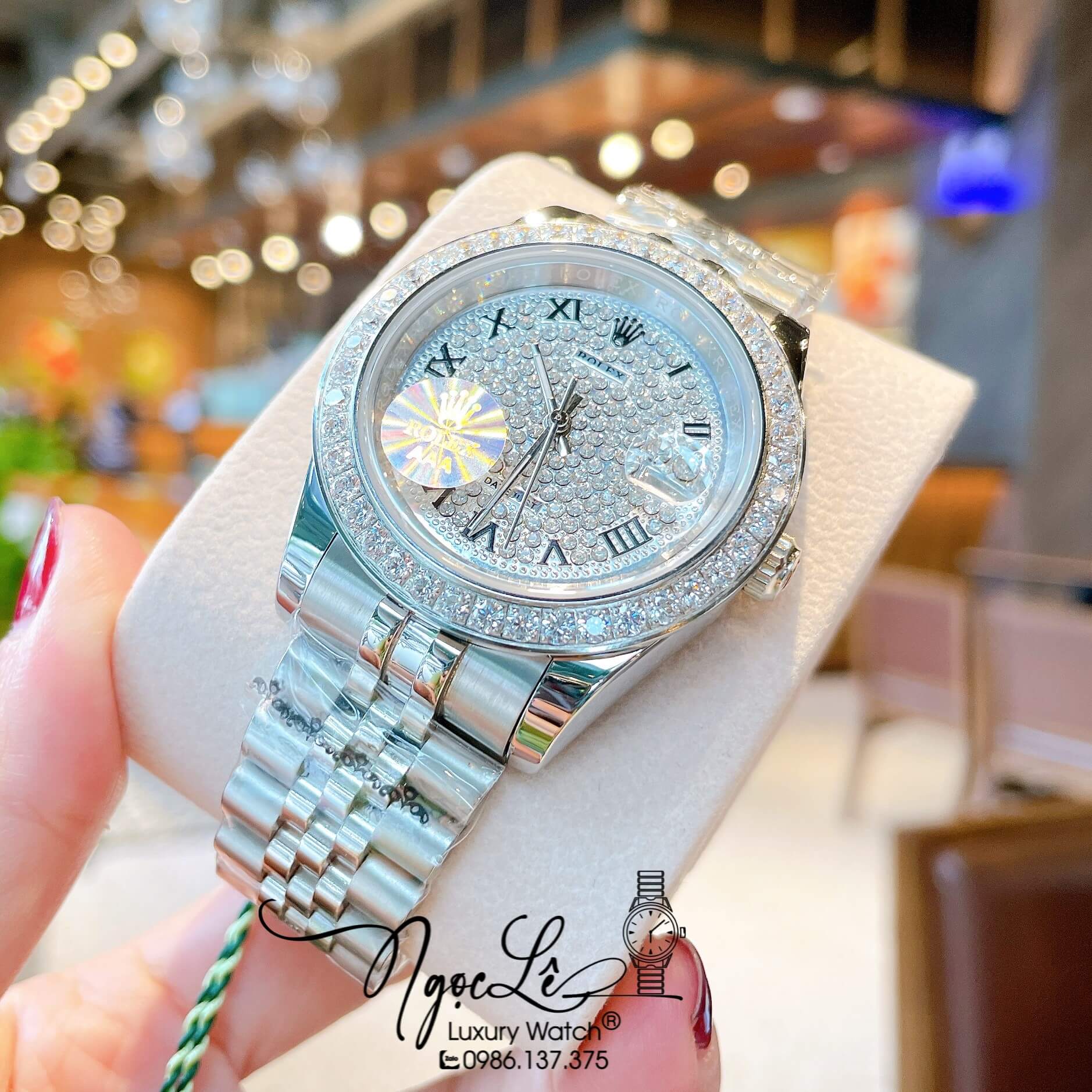 Đồng Hồ Nam Rolex Datejust Pin Dây Kim Loại Màu Bạc Đính Đá Size 41mm Mặt Số La Mã