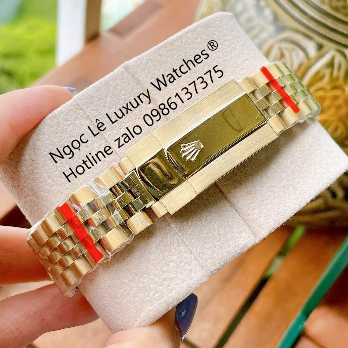 Đồng Hồ Rolex Datejust Cơ Tự Động Dây Thép Vàng Mặt Xà Cừ Trắng Size 41mm - Niềng Khía