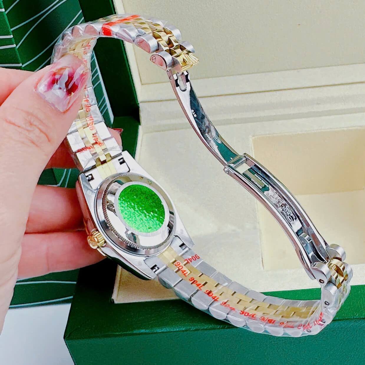 Đồng Hồ Rolex Datejust Nữ Quartz Dây Demi Gold Mặt Xanh Đính Đá Size 31mm