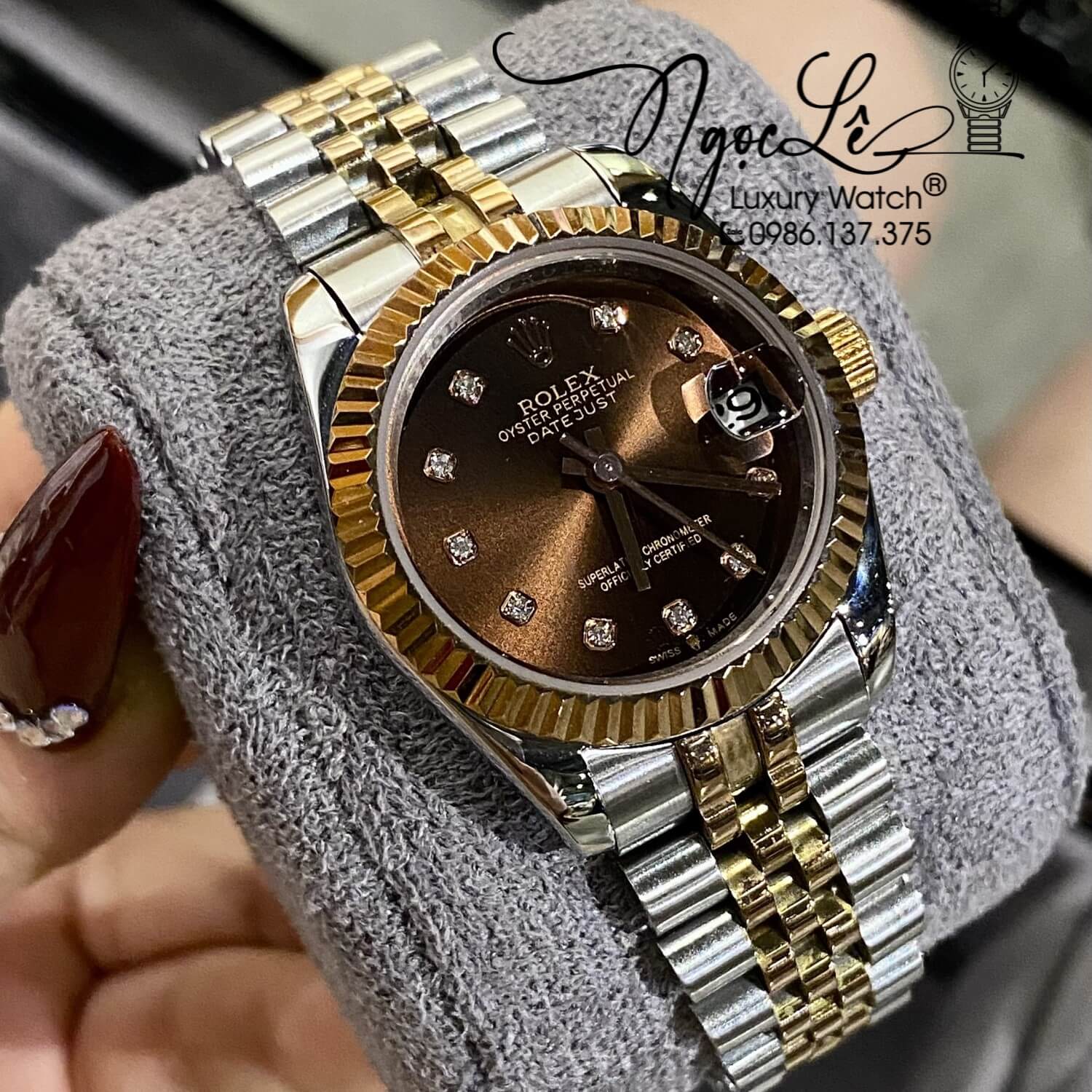 Đồng Hồ Nữ Rolex Datejust Automatic Dây Kim Loại Demi Rose Mặt Nâu Niềng Khía Size 31mm