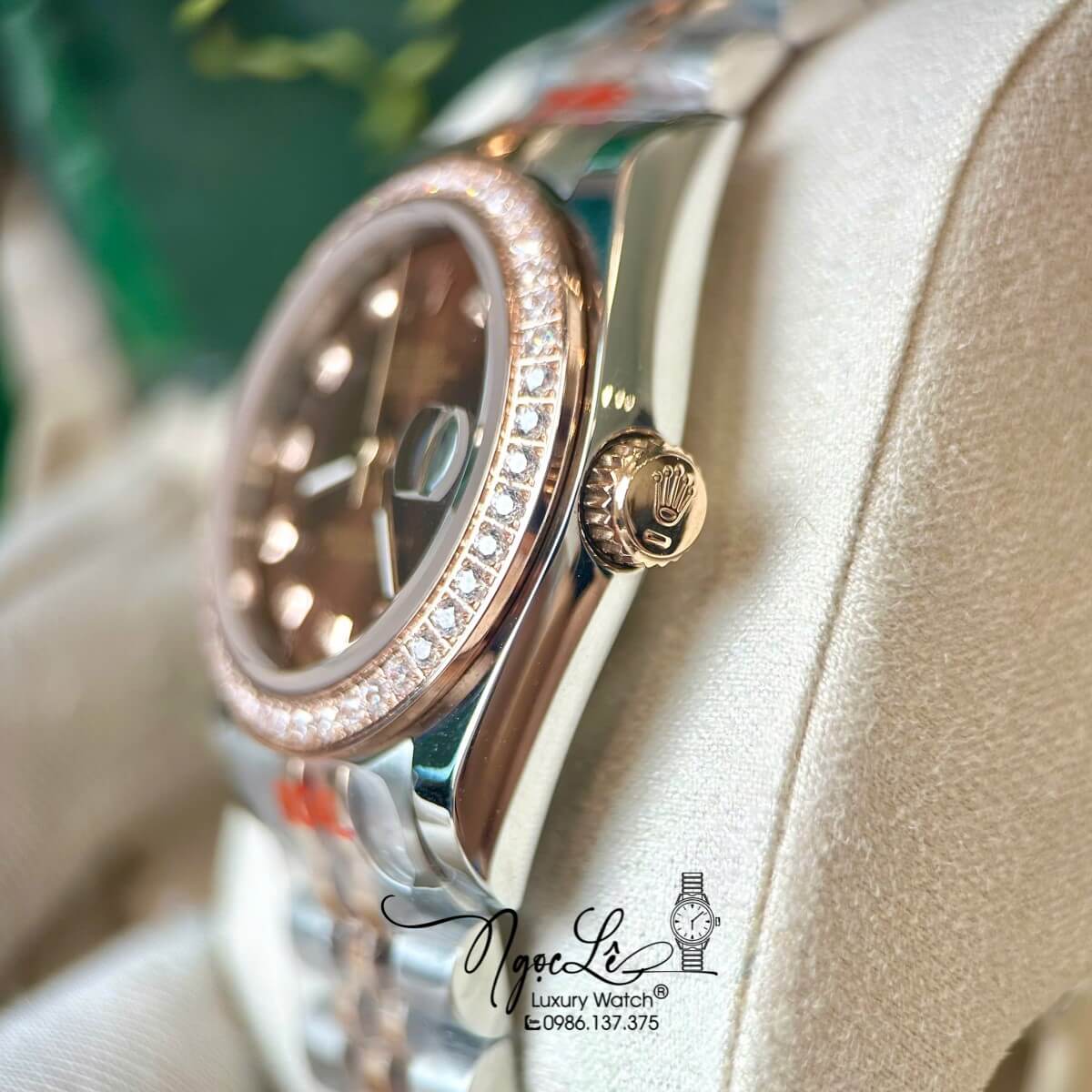 Đồng Hồ Rolex Datejust Nữ Tự Động Dây Kim Loại Demi Rose Mặt Nâu Đính Đá Size 31mm