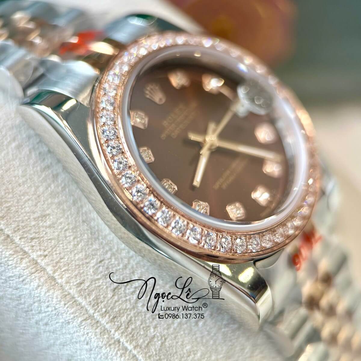 Đồng Hồ Rolex Datejust Nữ Tự Động Dây Kim Loại Demi Rose Mặt Nâu Đính Đá Size 31mm