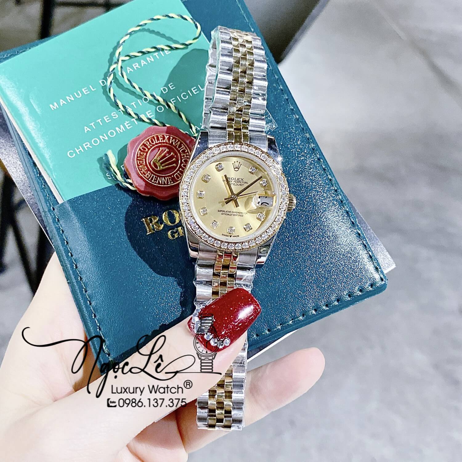 Đồng Hồ Rolex Datejust Nữ Máy Cơ Tự Động Dây Kim Loại Demi Mặt Vàng Đính Đá Size 31mm