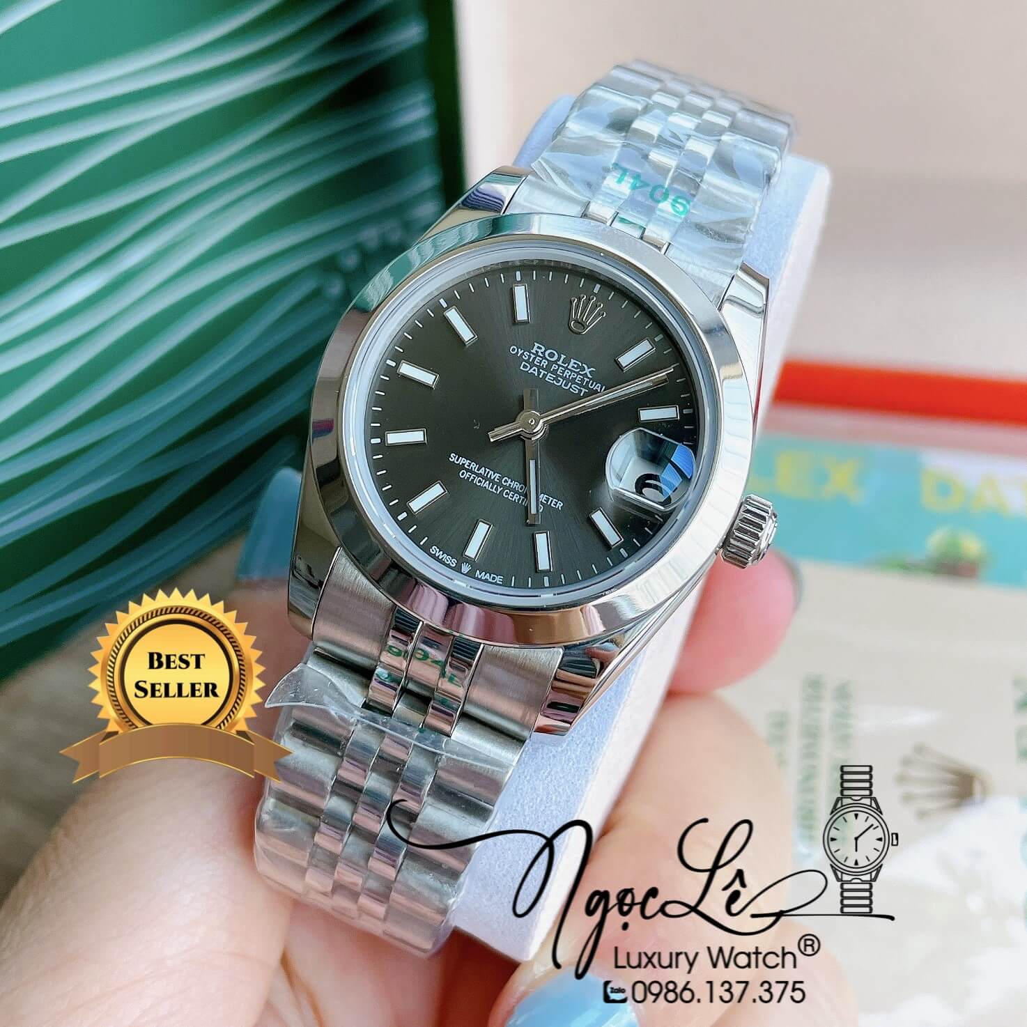 Đồng Hồ Rolex Datejust Automatic Nữ Màu Bạc Mặt Xám Đen Niềng Trơn Size 31mm