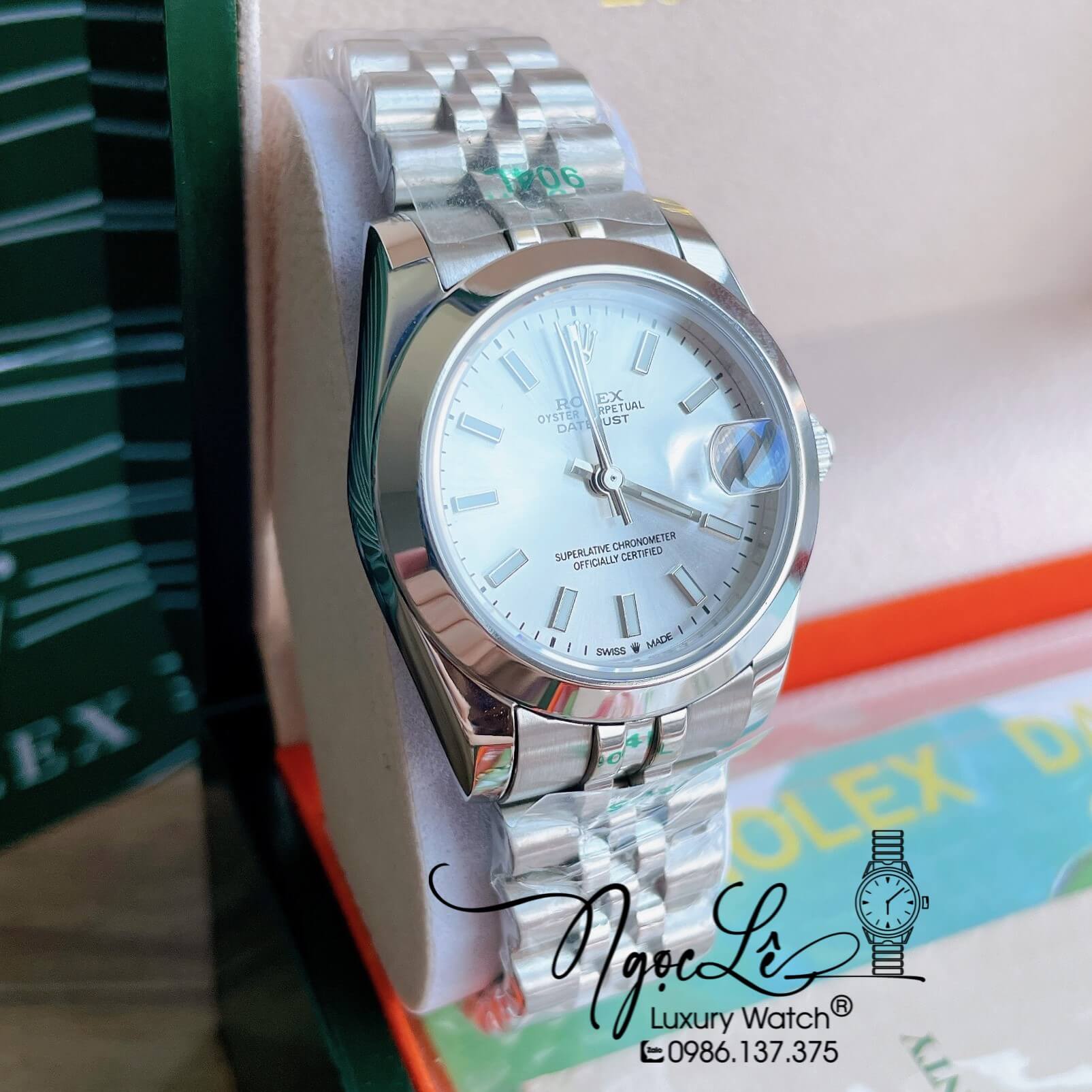 Đồng Hồ Rolex Datejust Automatic Nữ Màu Bạc Mặt Trắng Niềng Trơn Size 31mm