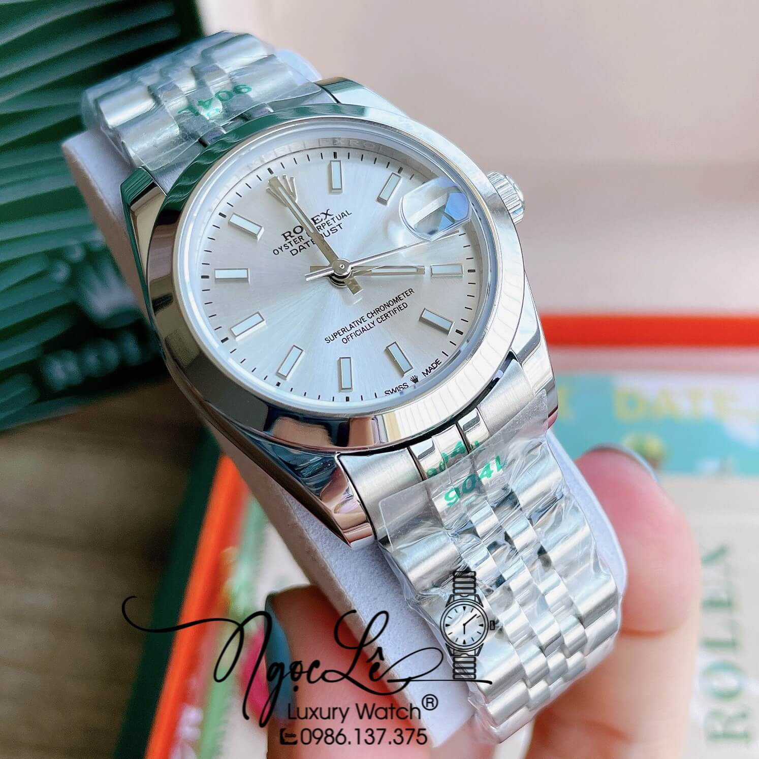 Đồng Hồ Rolex Datejust Automatic Nữ Màu Bạc Mặt Trắng Niềng Trơn Size 31mm