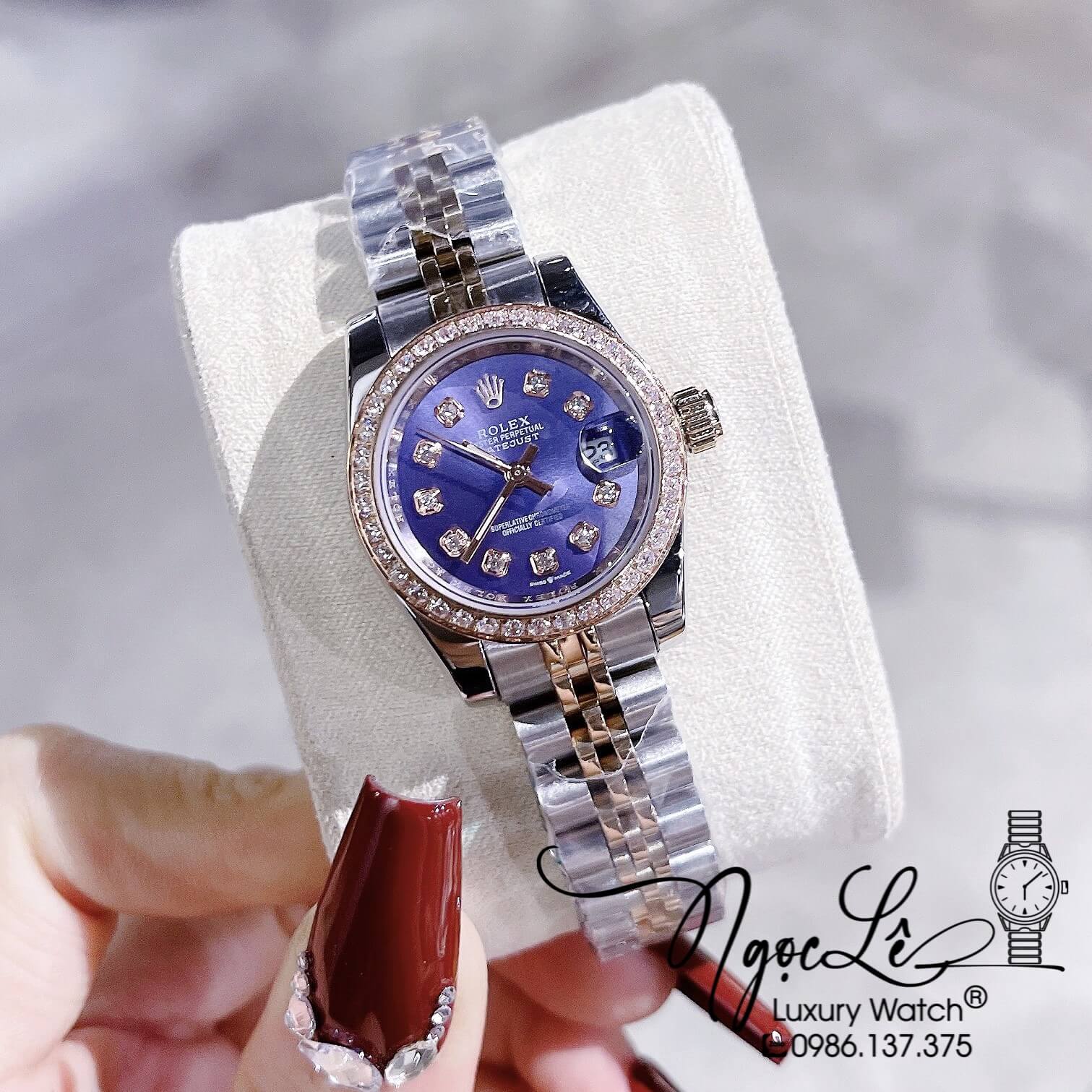 Đồng Hồ Nữ Rolex Datejust Pin Demi Vàng Mặt Tím Đính Đá Size 28mm