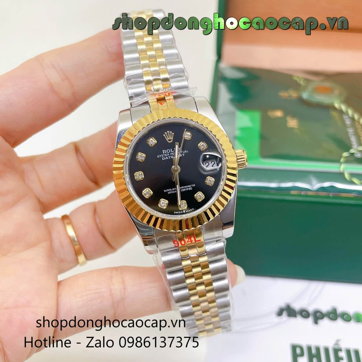 Đồng Hồ Rolex Datejust Nữ Máy Pin Dây Kim Loại Demi Vàng Mặt Đen Niềng Khía Size 31mm
