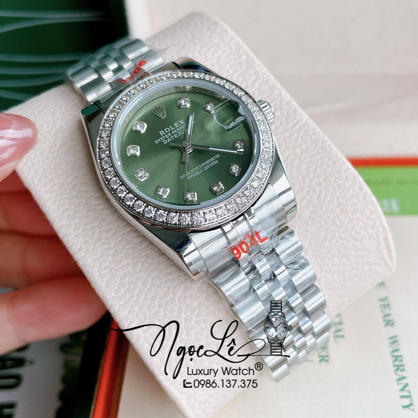 Đồng Hồ Nữ Rolex Datejust Pin Màu Bạc Mặt Xanh Rêu Đính Đá Size 32mm Full Box