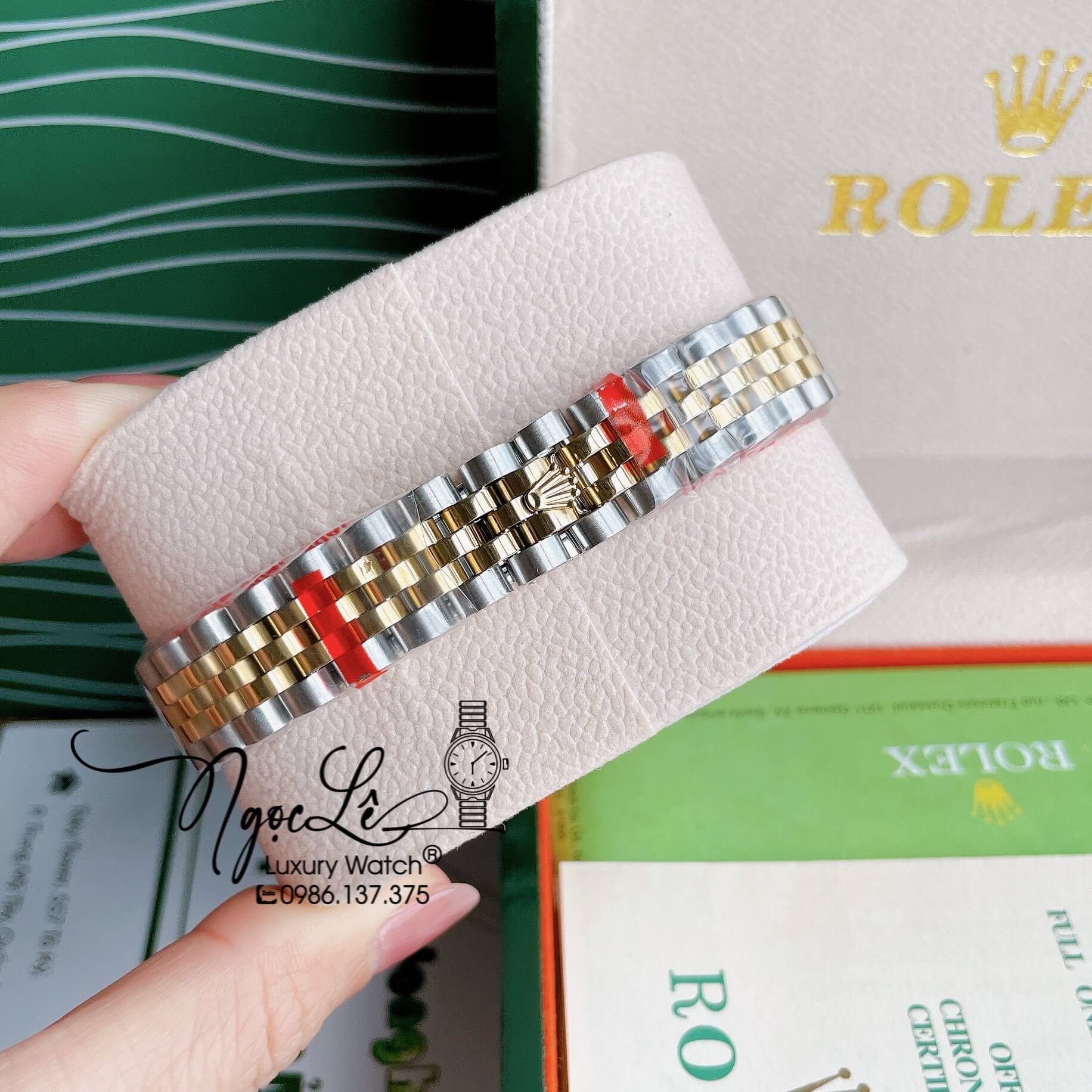 Đồng Hồ Nữ Rolex Datejust Pin Màu Demi Vàng Mặt Xanh Ngọc Xà Cừ Đính Đá Size 32mm