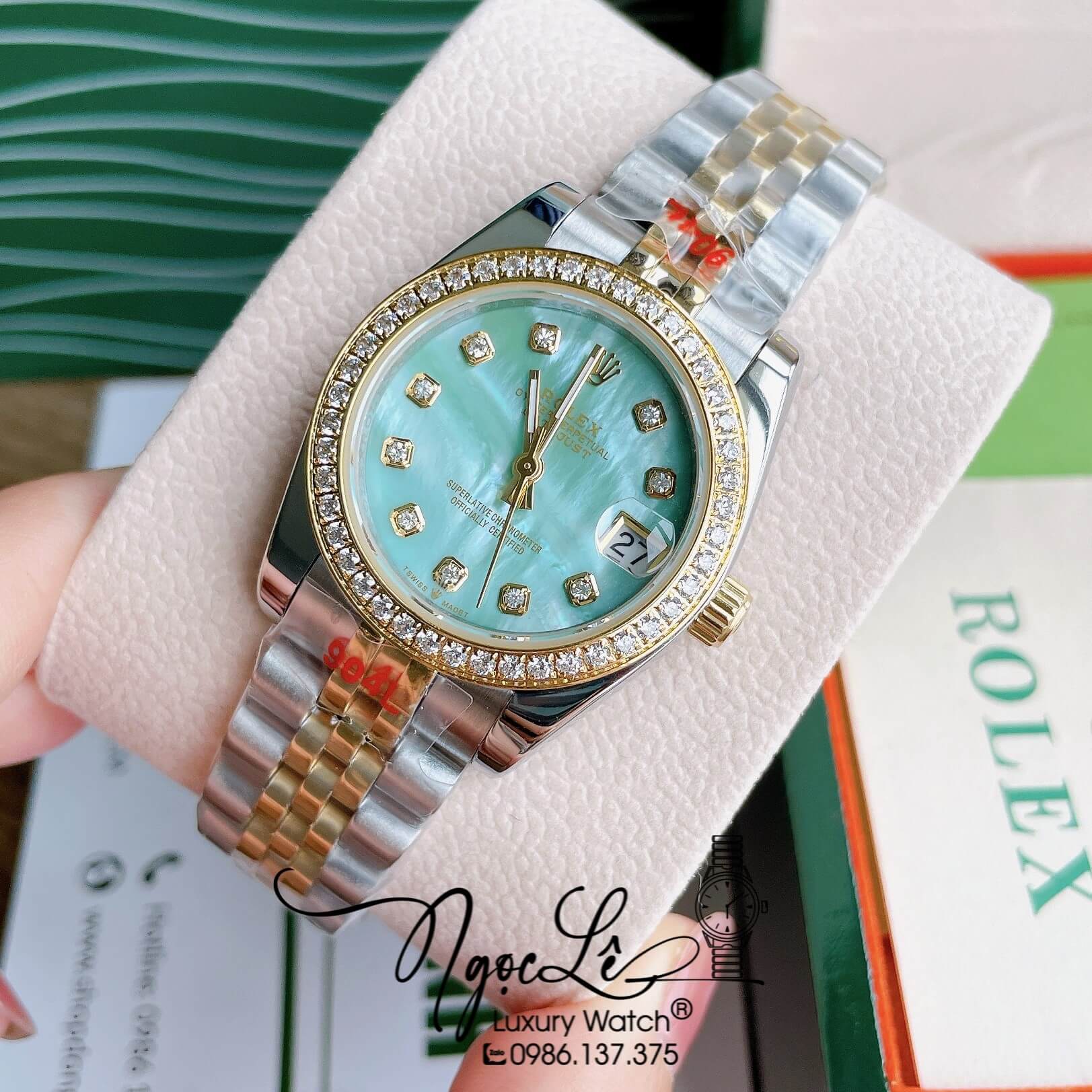 Đồng Hồ Nữ Rolex Datejust Pin Màu Demi Vàng Mặt Xanh Ngọc Xà Cừ Đính Đá Size 32mm