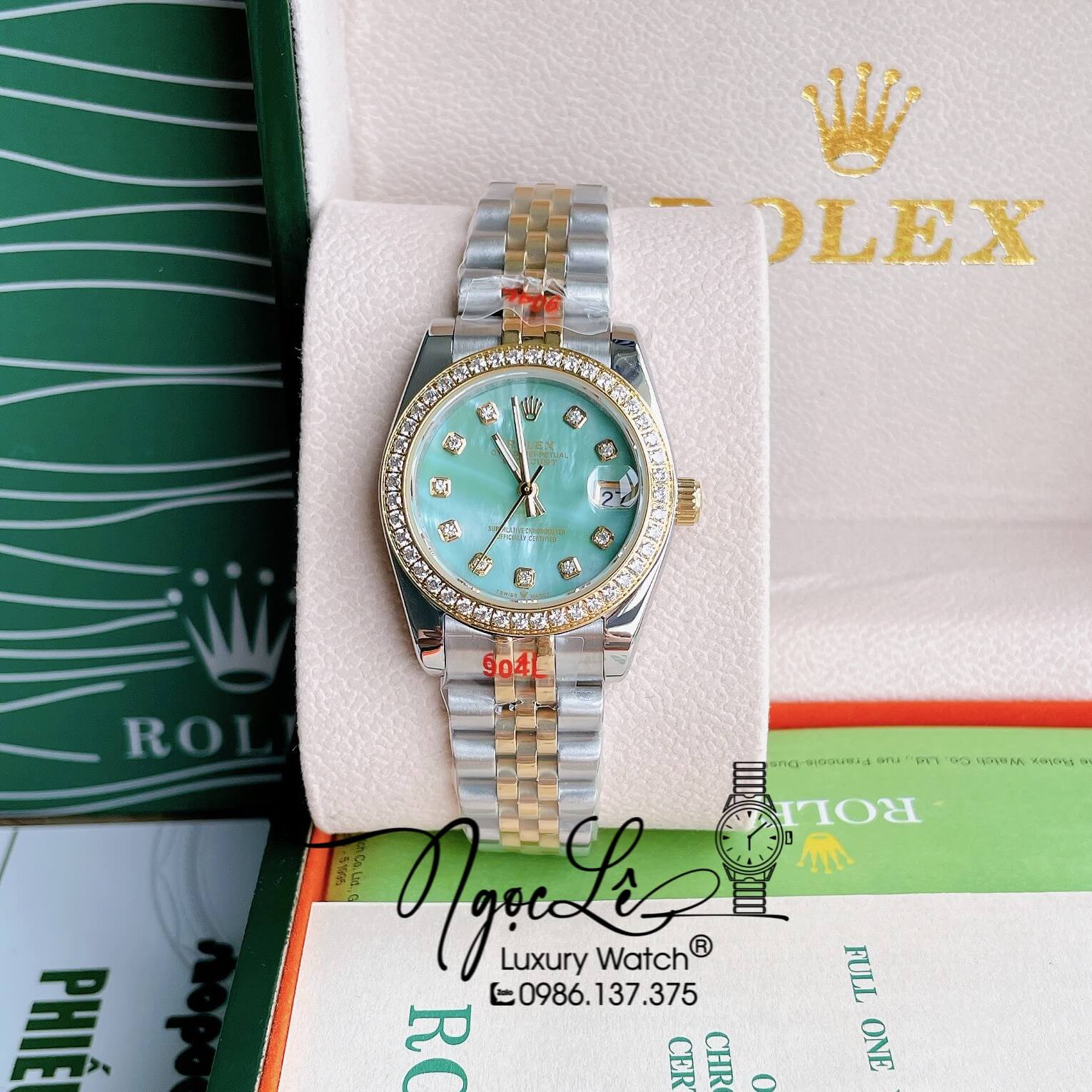 Đồng Hồ Nữ Rolex Datejust Pin Màu Demi Vàng Mặt Xanh Ngọc Xà Cừ Đính Đá Size 32mm