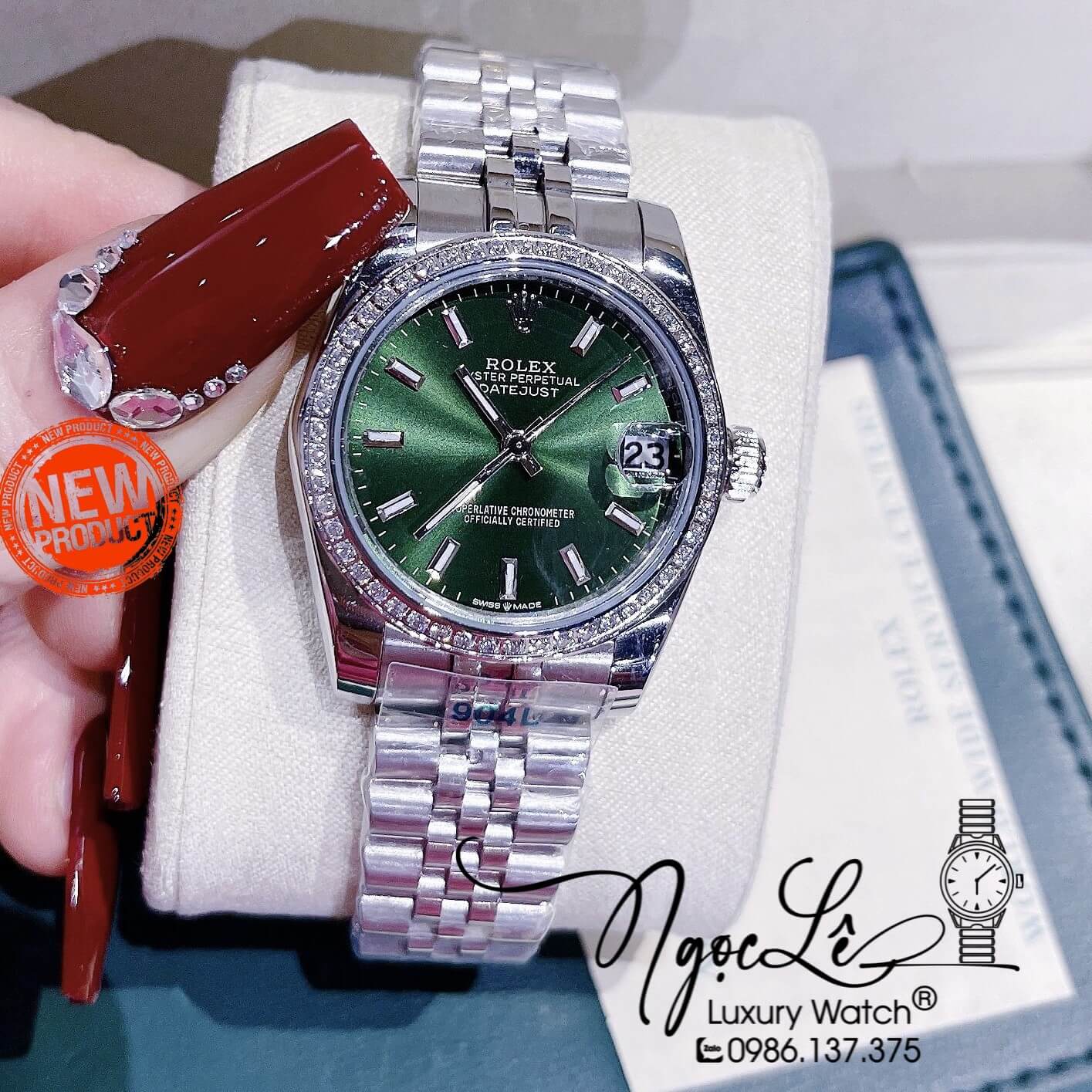 Đồng Hồ Nữ Rolex Datejust Pin Màu Bạc Mặt Xanh Lục Đính Đá Size 32mm