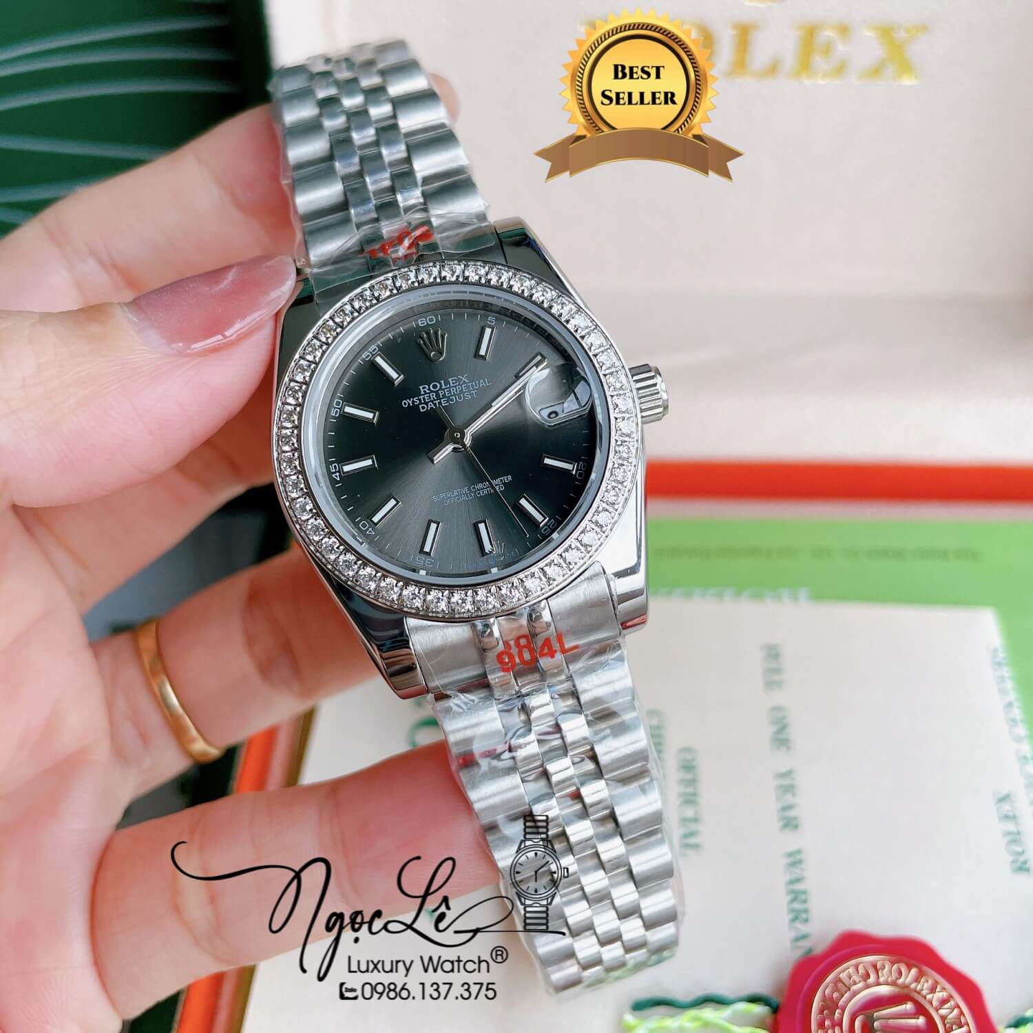 Đồng Hồ Nữ Rolex Datejust Pin Màu Bạc Mặt Xám Đính Đá Size 32mm Full Box