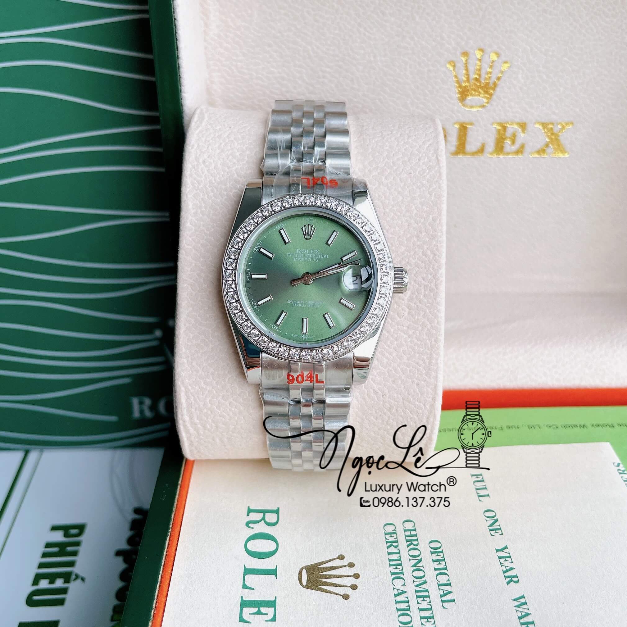 Đồng Hồ Nữ Rolex Datejust Pin Màu Bạc Mặt Xanh Rêu Đính Đá Size 32mm Full Box