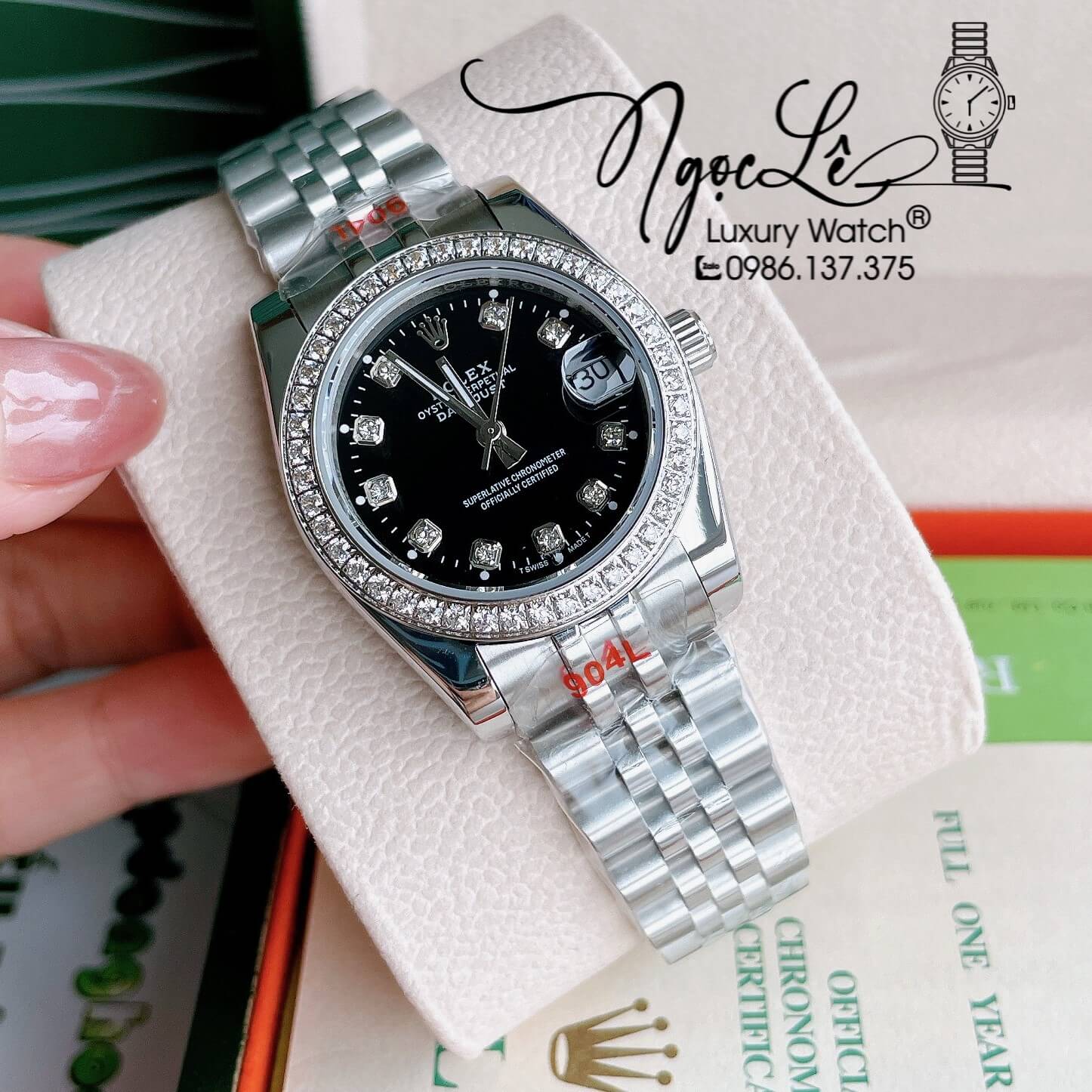 Đồng Hồ Nữ Rolex Datejust Pin Màu Bạc Mặt Đen Đính Đá Size 32mm
