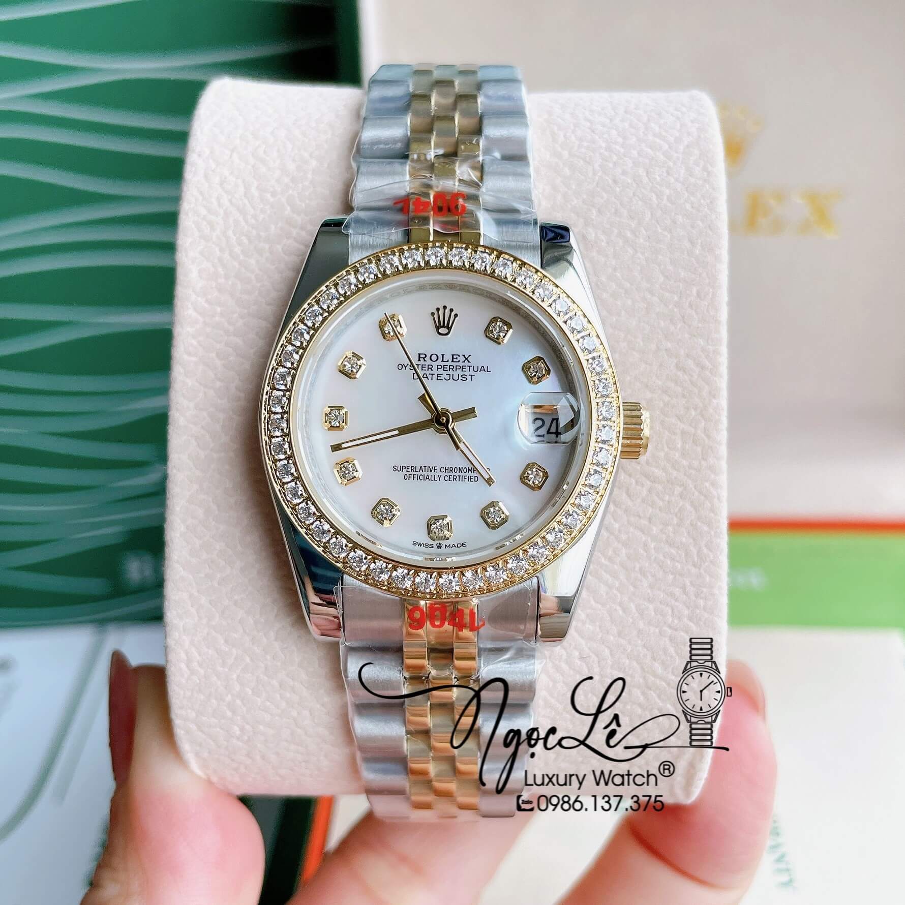 Đồng Hồ Nữ Rolex Datejust Pin Màu Demi Vàng Mặt Trắng Xà Cừ Đính Đá Size 32mm