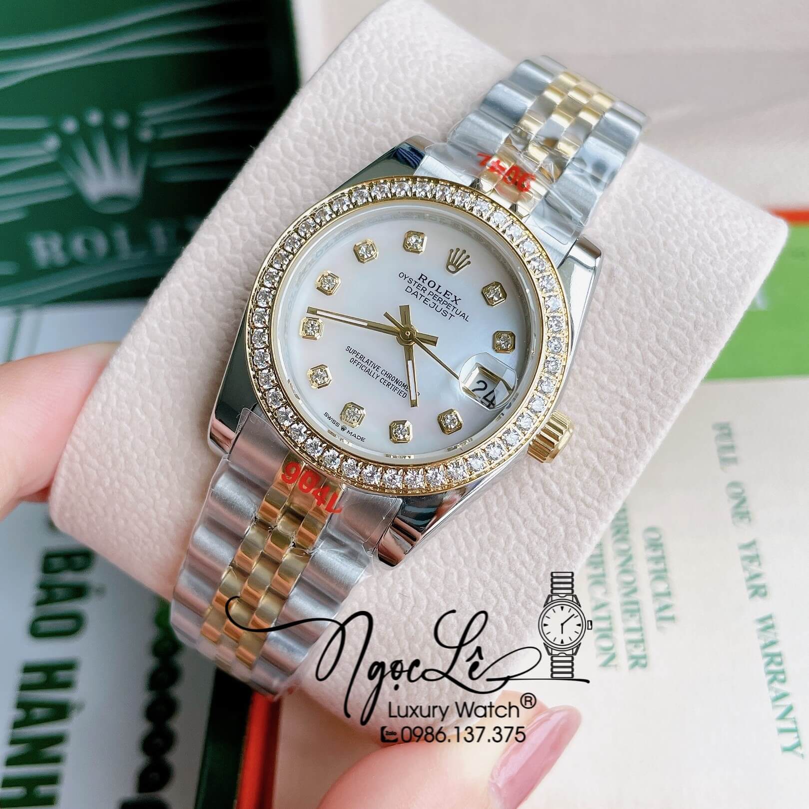 Đồng Hồ Nữ Rolex Datejust Pin Màu Demi Vàng Mặt Trắng Xà Cừ Đính Đá Size 32mm