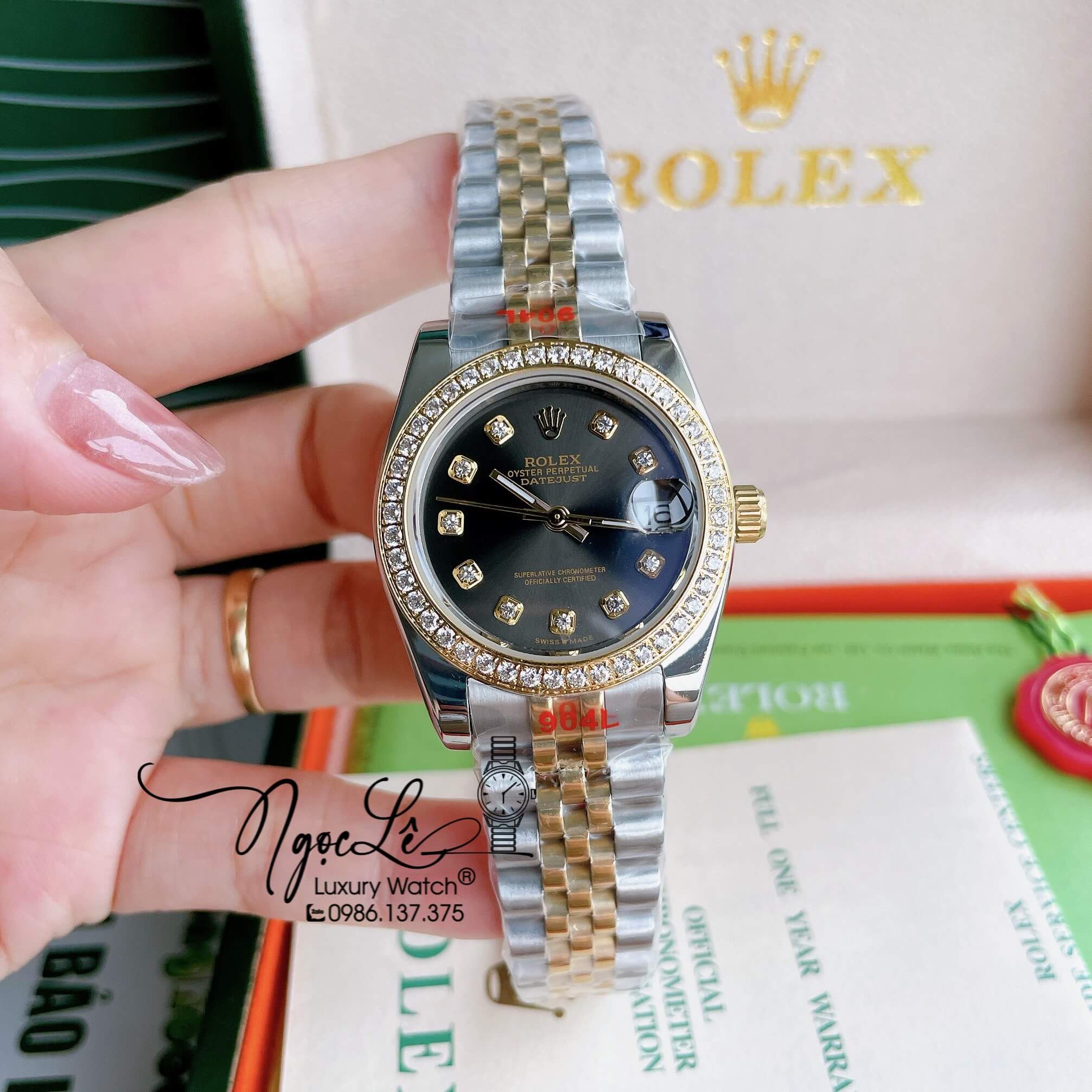 Đồng Hồ Nữ Rolex Datejust Pin Màu Demi Vàng Mặt Đen Rêu Đính Đá Size 32mm
