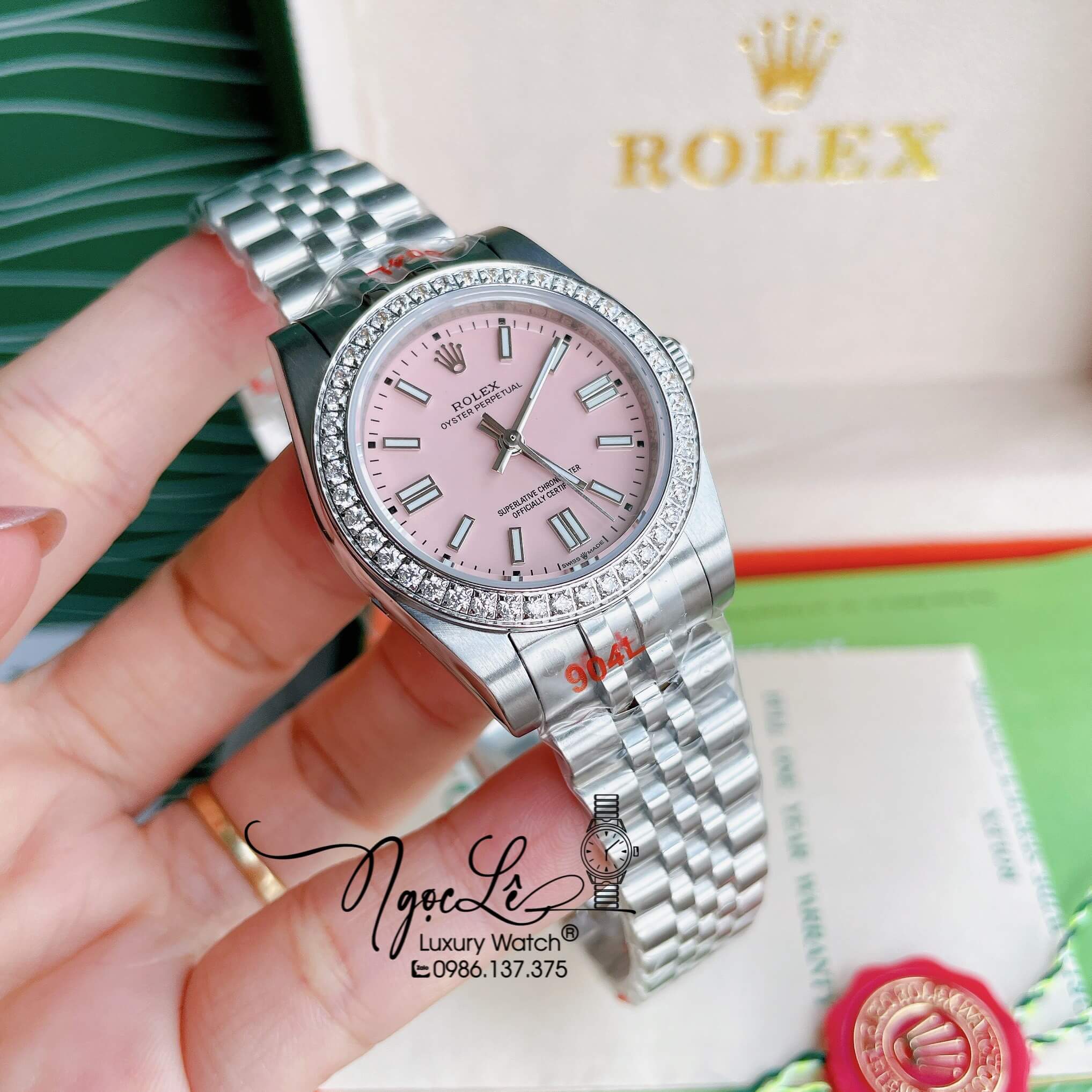 Đồng Hồ Nữ Rolex Datejust Pin Màu Bạc Mặt Hồng Đính Đá Size 32mm Full Box