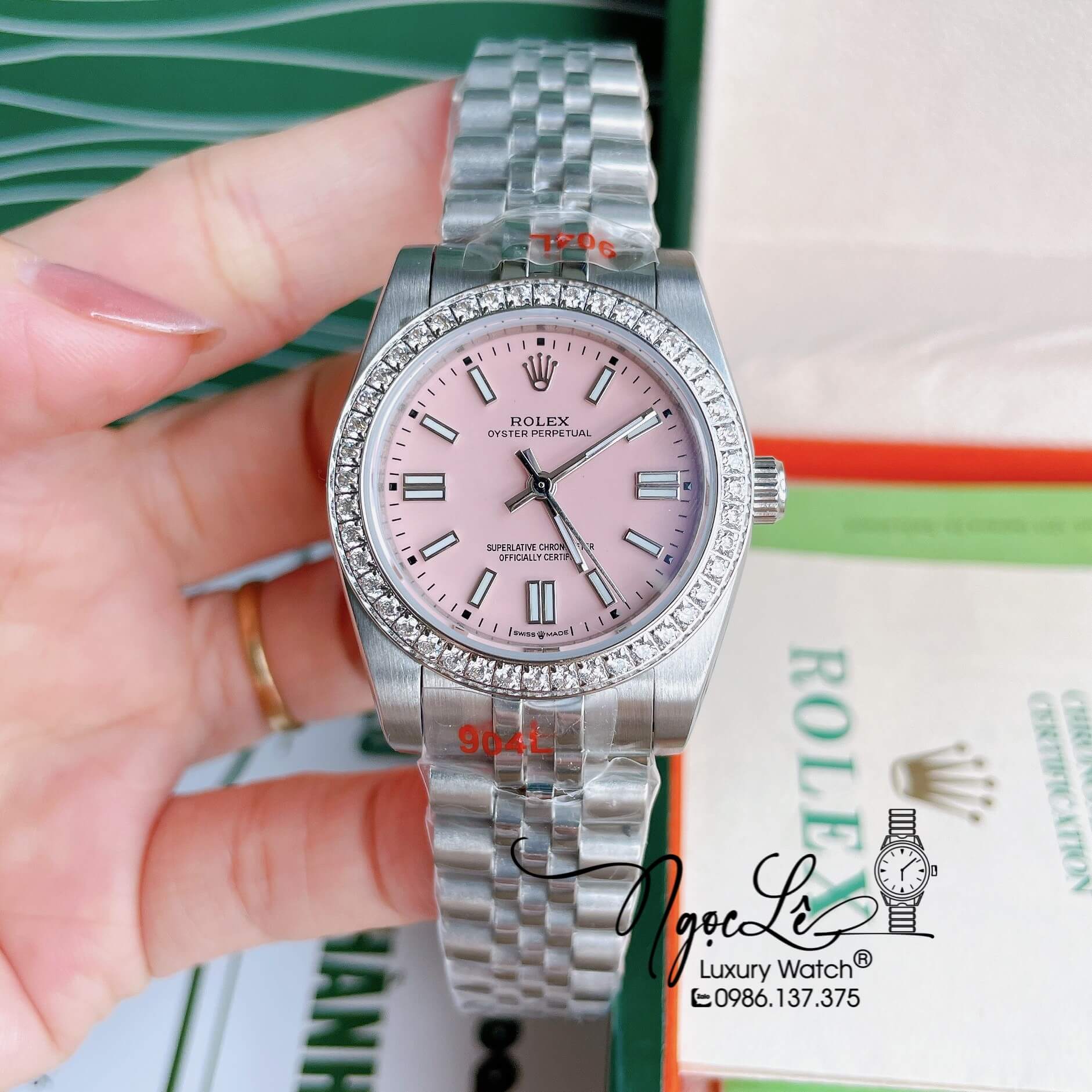 Đồng Hồ Nữ Rolex Datejust Pin Màu Bạc Mặt Hồng Đính Đá Size 32mm Full Box