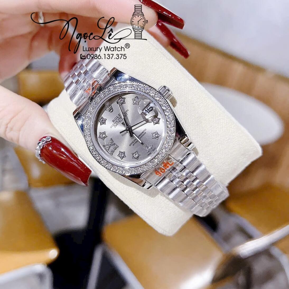 Đồng Hồ Nữ Rolex Datejust Pin Màu Bạc Mặt Xám Đính Đá Size 32mm