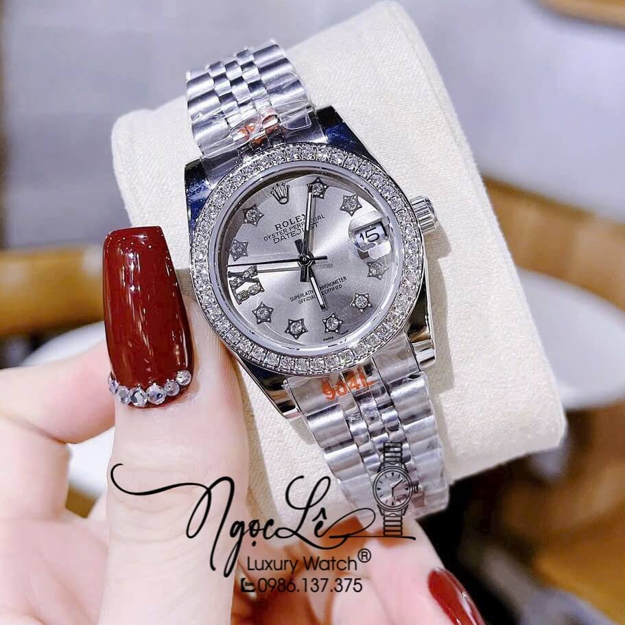 Đồng Hồ Nữ Rolex Datejust Pin Màu Bạc Mặt Xám Đính Đá Size 32mm