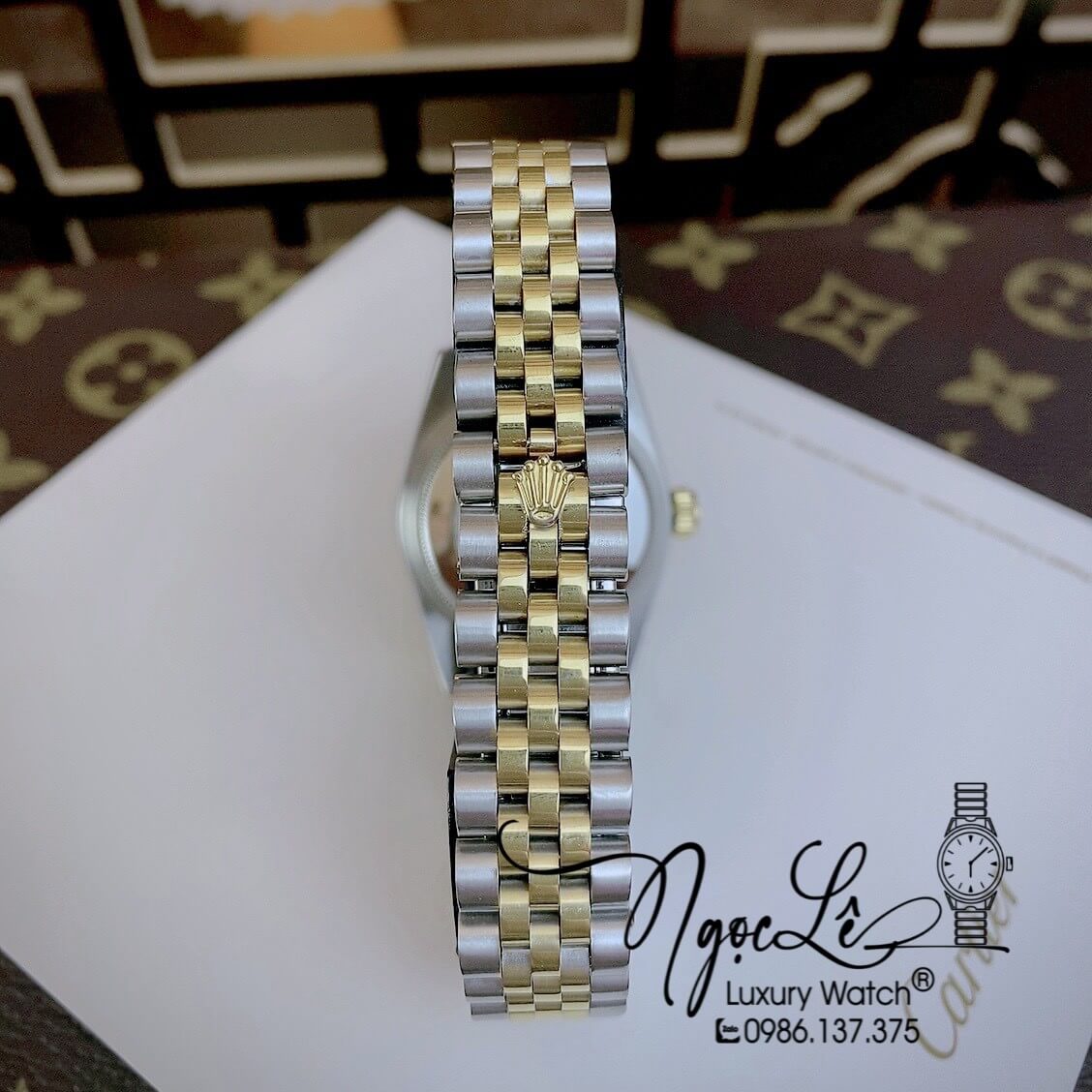Đồng Hồ Nữ Rolex Datejust Pin Màu Demi Vàng Mặt Xanh Coban Đính Đá Size 32mm