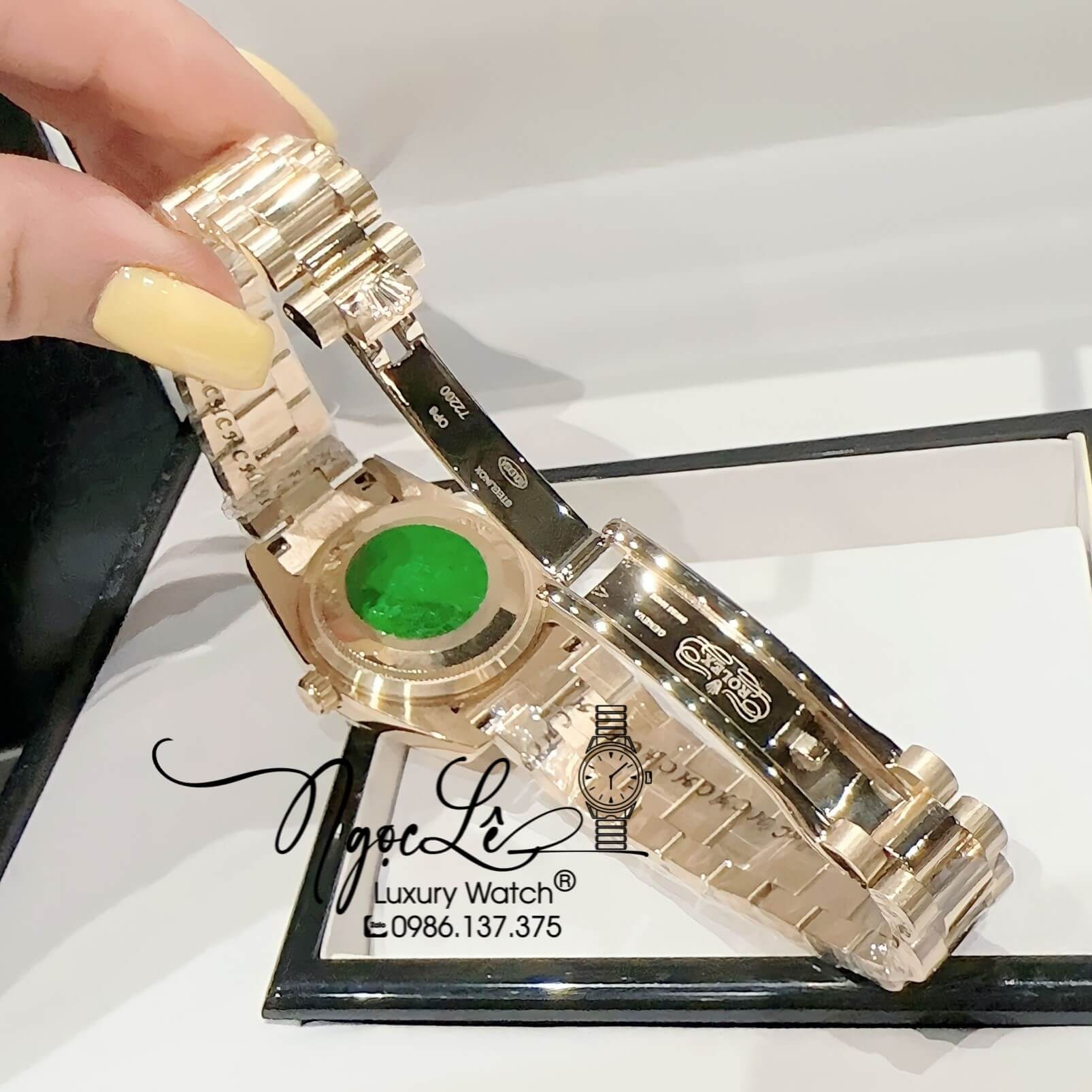 Đồng Hồ Nữ Rolex Datejust Pin Màu Vàng Mặt Đen Đính Đá Size 32mm