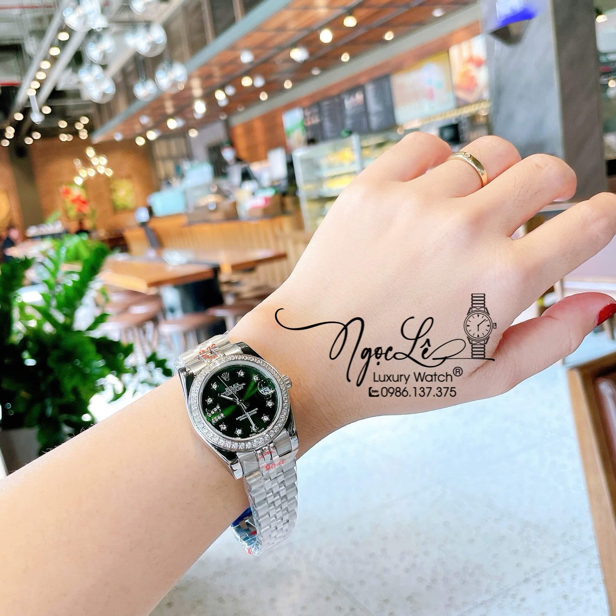 Đồng Hồ Nữ Rolex Datejust Quartz Dây Bạc Mặt Xanh Rêu Size 31mm Đính Đá