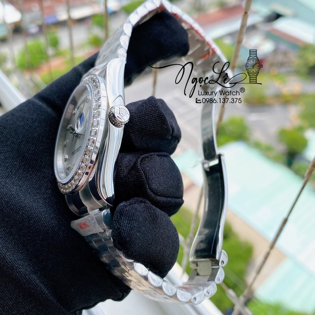 Đồng Hồ Rolex Day-Date Automatic Dây Kim Loại Bạc Mặt Trắng Đính Đá 41mm