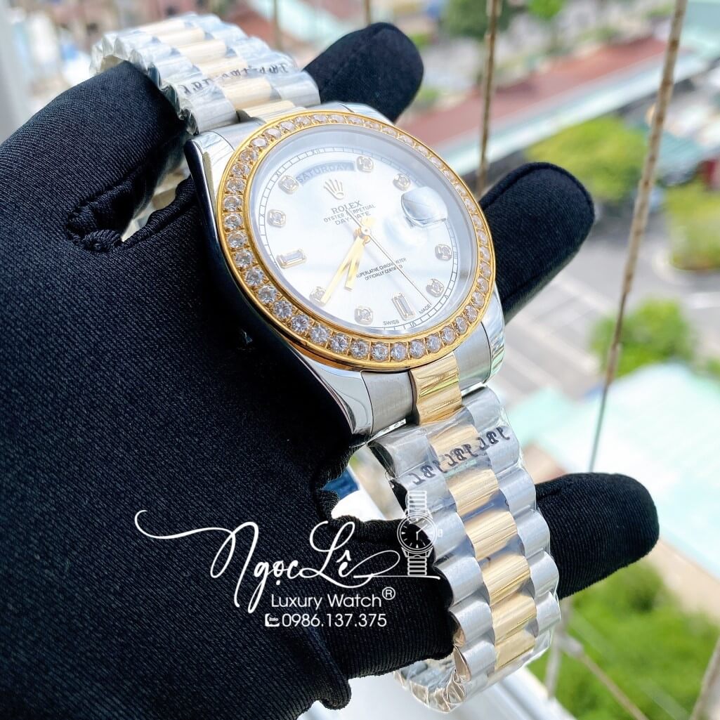 Đồng Hồ Rolex Day-Date Automatic Dây Kim Loại Demi Mặt Trắng Đính Đá 41mm