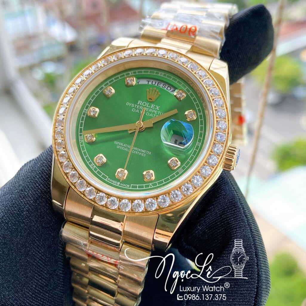 Đồng Hồ Rolex Day-Date Automatic Dây Kim Loại Vàng Mặt Xanh Lá Đính Đá 41mm
