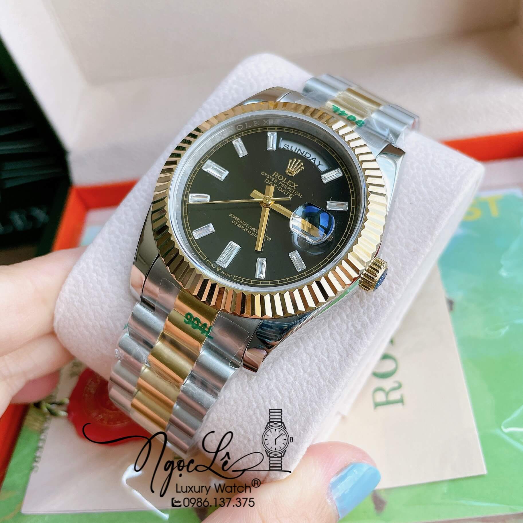 Đồng Hồ Rolex Day-Date Automatic Nam Dây Kim Loại Demi Mặt Đen Niềng Khía Size 41mm