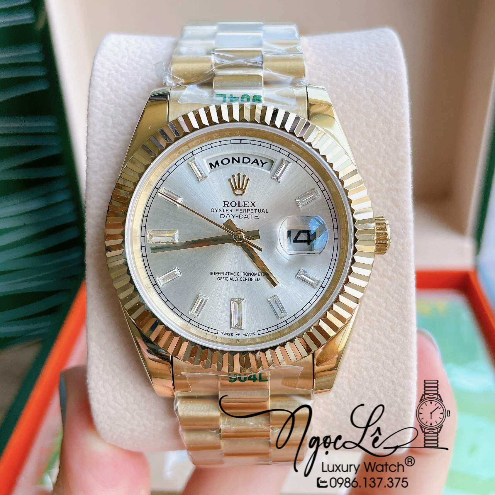 Đồng Hồ Rolex Day-Date Automatic Nam Dây Kim Loại Vàng Mặt Trắng Niềng Khía Size 41mm