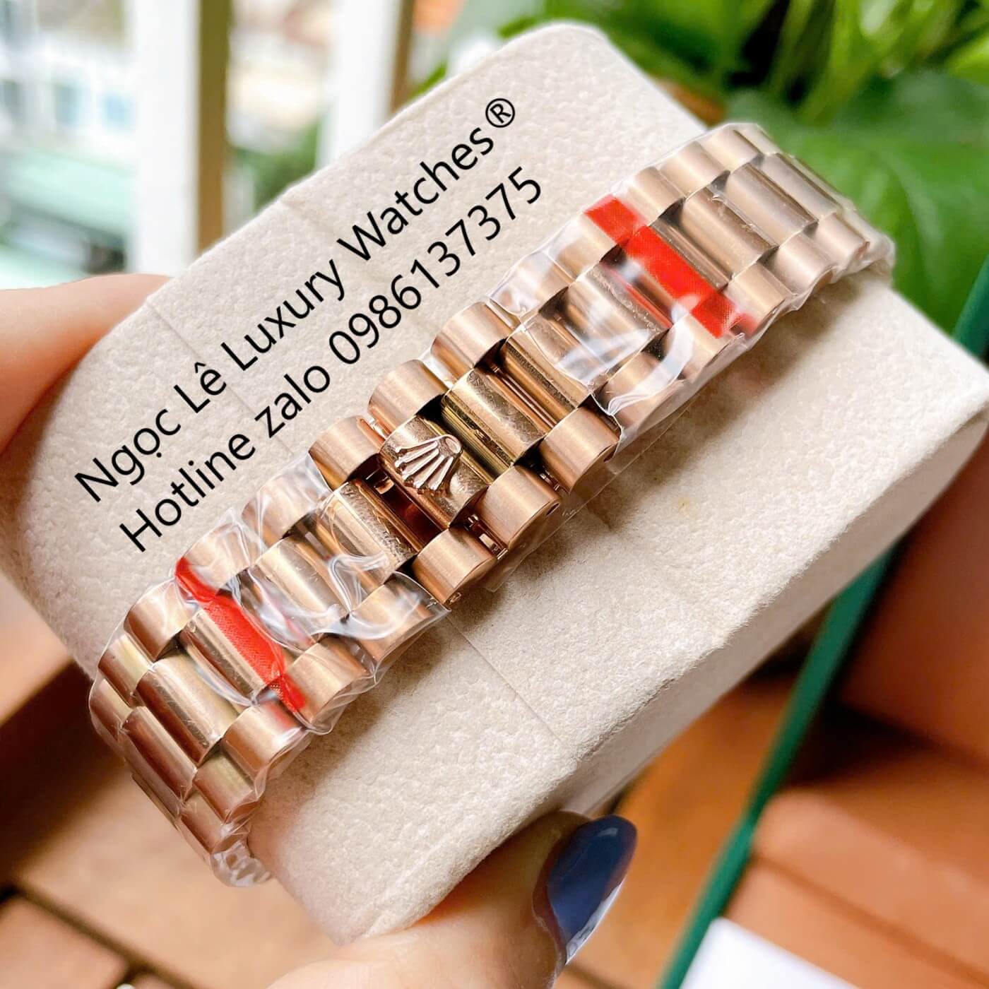 Đồng Hồ Rolex Day-Date Tự Động Dây Thép Vàng Hồng Mặt Nâu Size 41mm - Niềng Khía