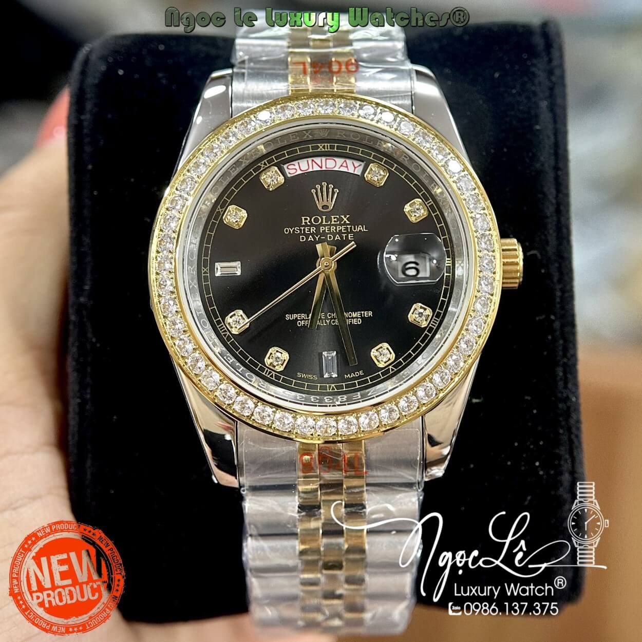 Đồng Hồ Rolex Day-Date Tự Động Dây Kim Loại Demi Vàng Mặt Đen Viền Đá Size 41mm
