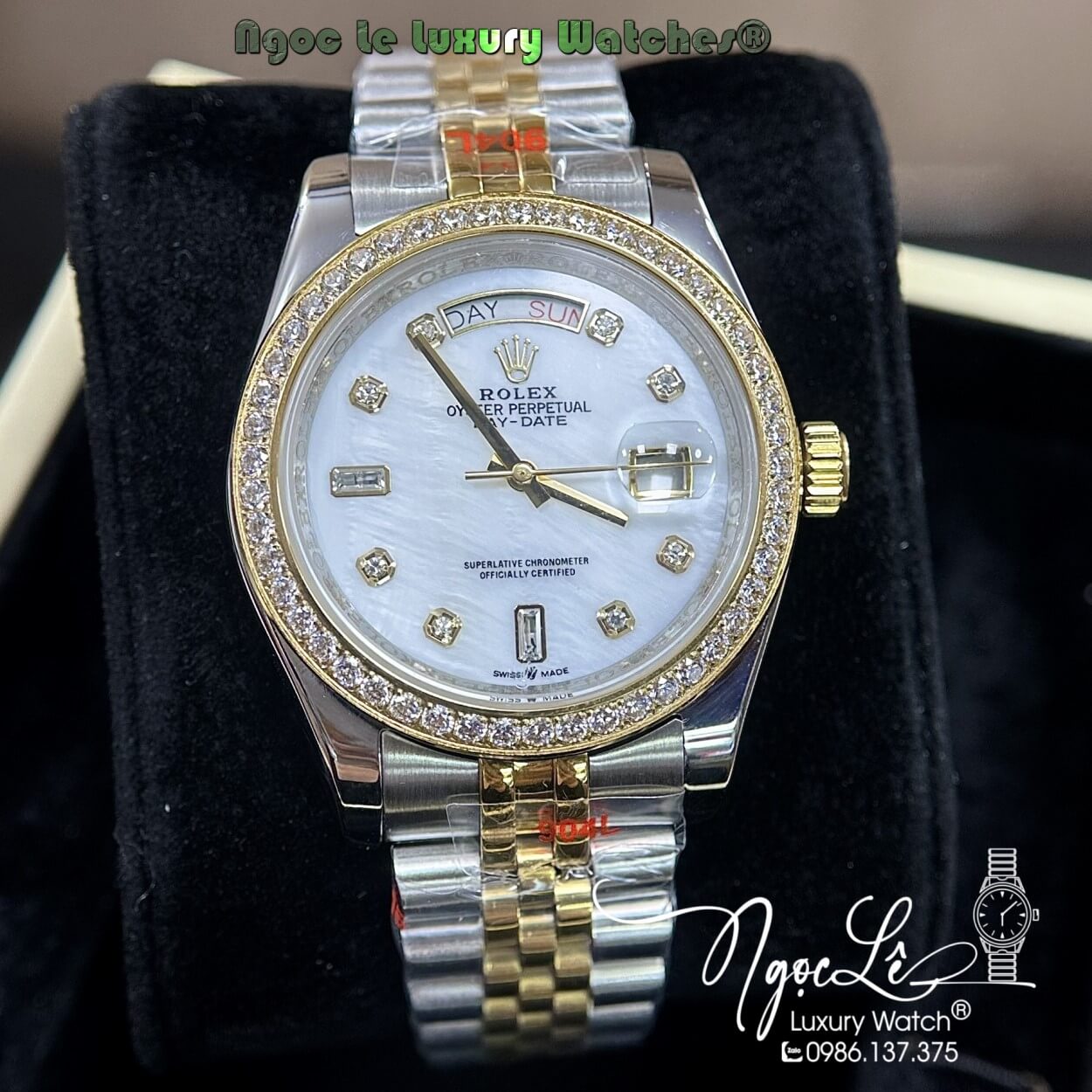 Đồng Hồ Rolex Day-Date Tự Động Dây Kim Loại Demi Gold Mặt Xà Cừ Viền Đá Size 41mm