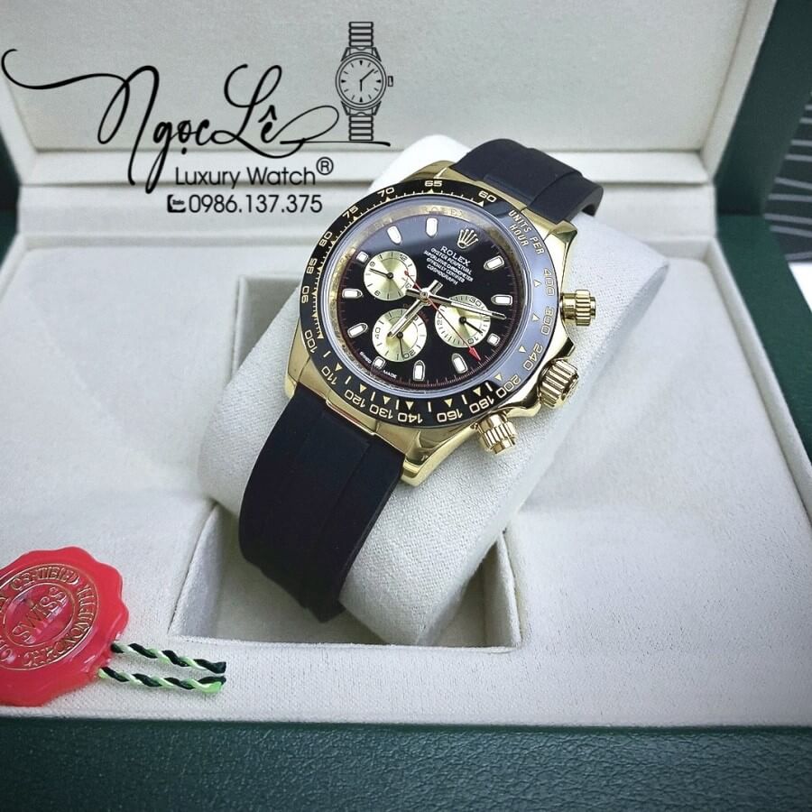 Đồng Hồ Rolex Daytona Automatic Nam Dây Silicon Đen Mặt Đen Vỏ Vàng Size 40mm