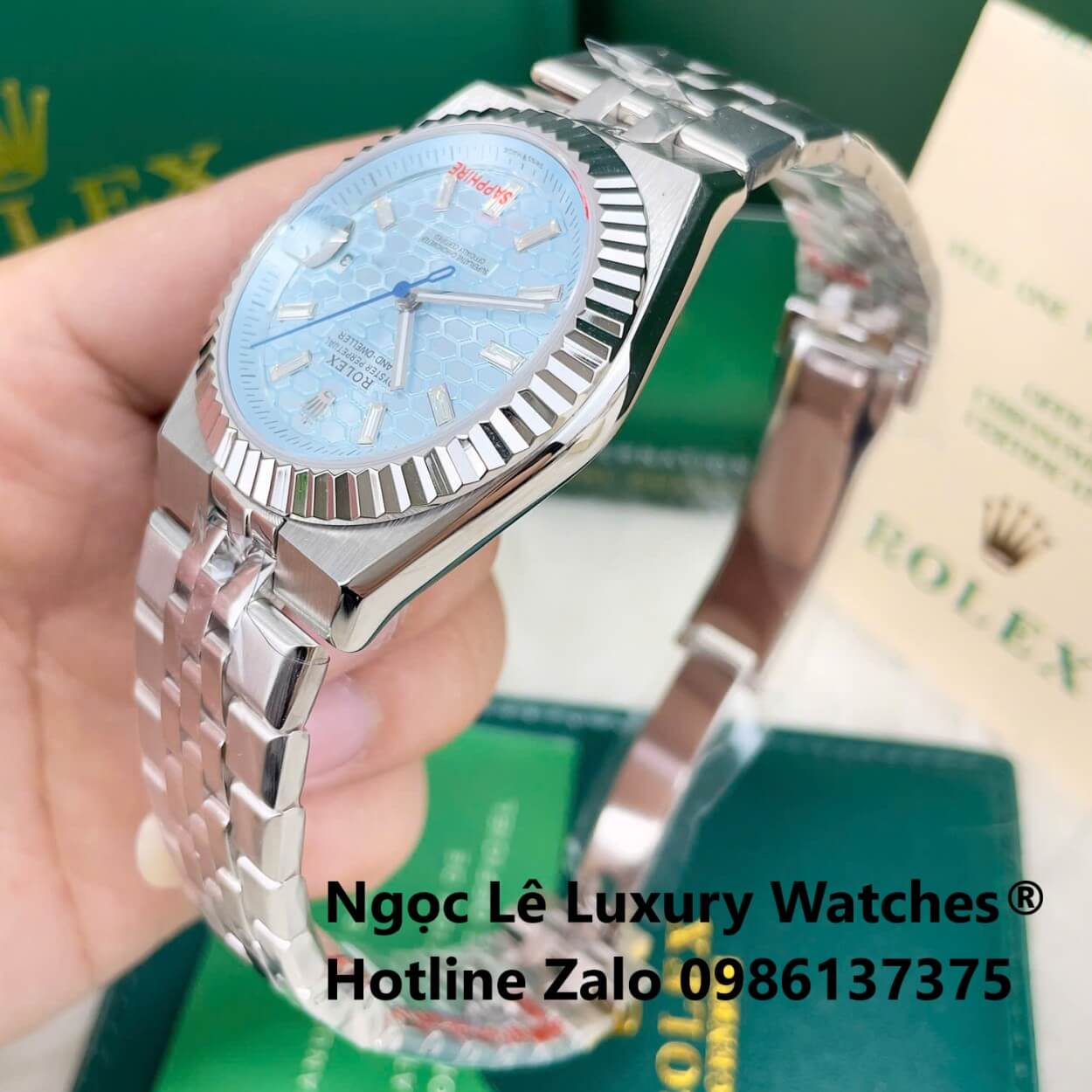 Đồng Hồ Rolex Land-Dweller Dây Kim Loại Bạc Mặt Xanh Dương Nhạt Họa Tiết Tổ Ong Size 40mm Vành Khía