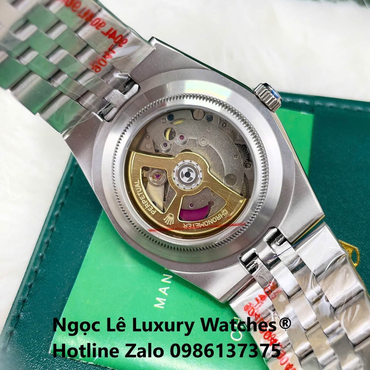 Đồng Hồ Rolex Land-Dweller Dây Kim Loại Bạc Mặt Xanh Dương Nhạt Họa Tiết Tổ Ong Size 40mm Vành Khía