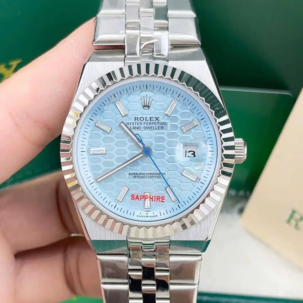 Đồng Hồ Rolex Land-Dweller Dây Kim Loại Bạc Mặt Xanh Dương Nhạt Họa Tiết Tổ Ong Size 40mm Vành Khía