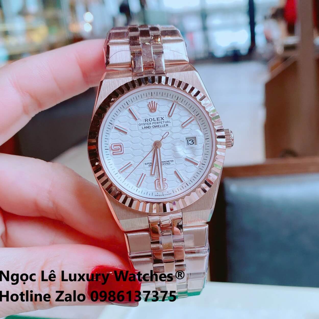 Đồng Hồ Rolex Land-Dweller Dây Kim Loại Rose Gold Mặt Trắng Tổ Ong 40mm