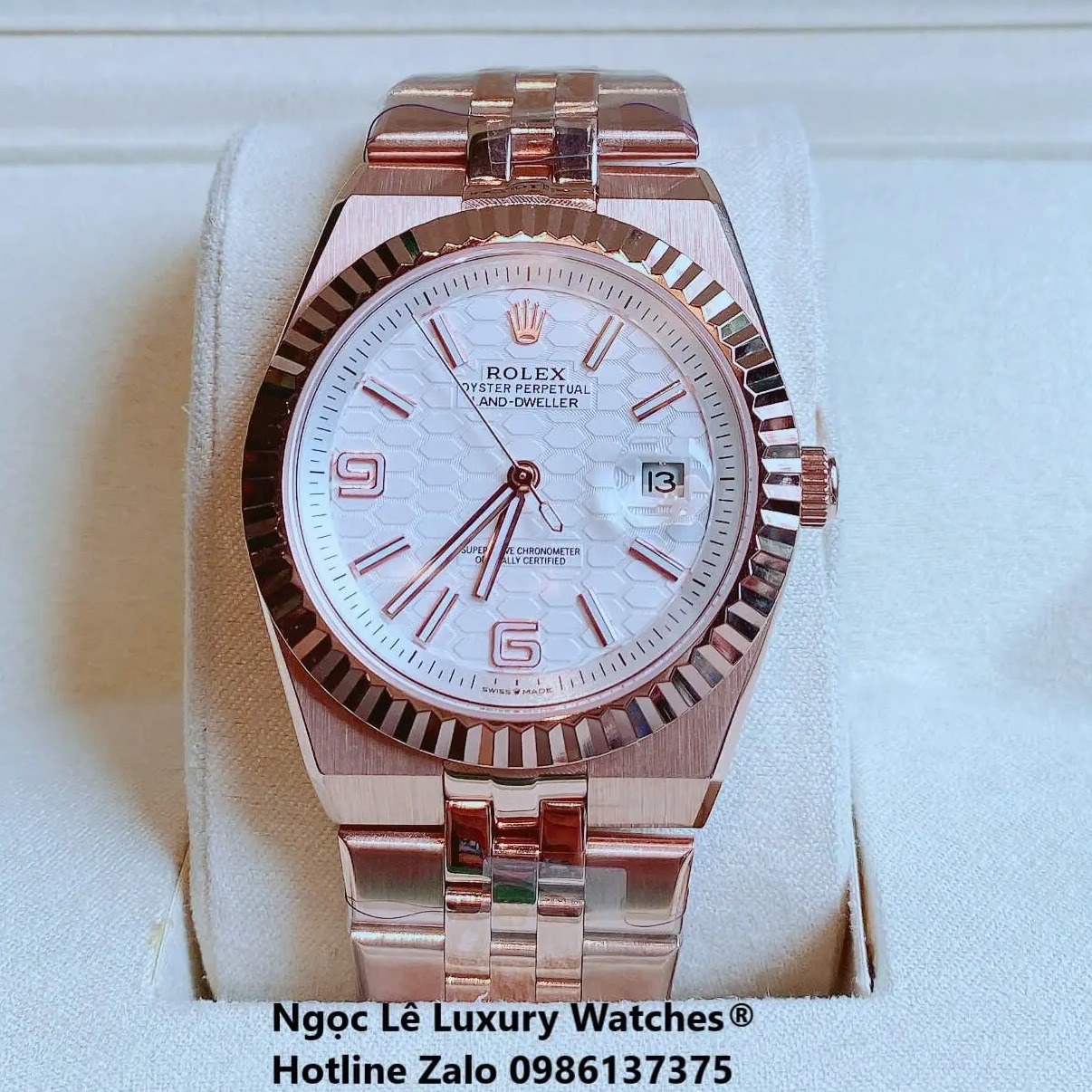 Đồng Hồ Rolex Land-Dweller Dây Kim Loại Rose Gold Mặt Trắng Tổ Ong 40mm